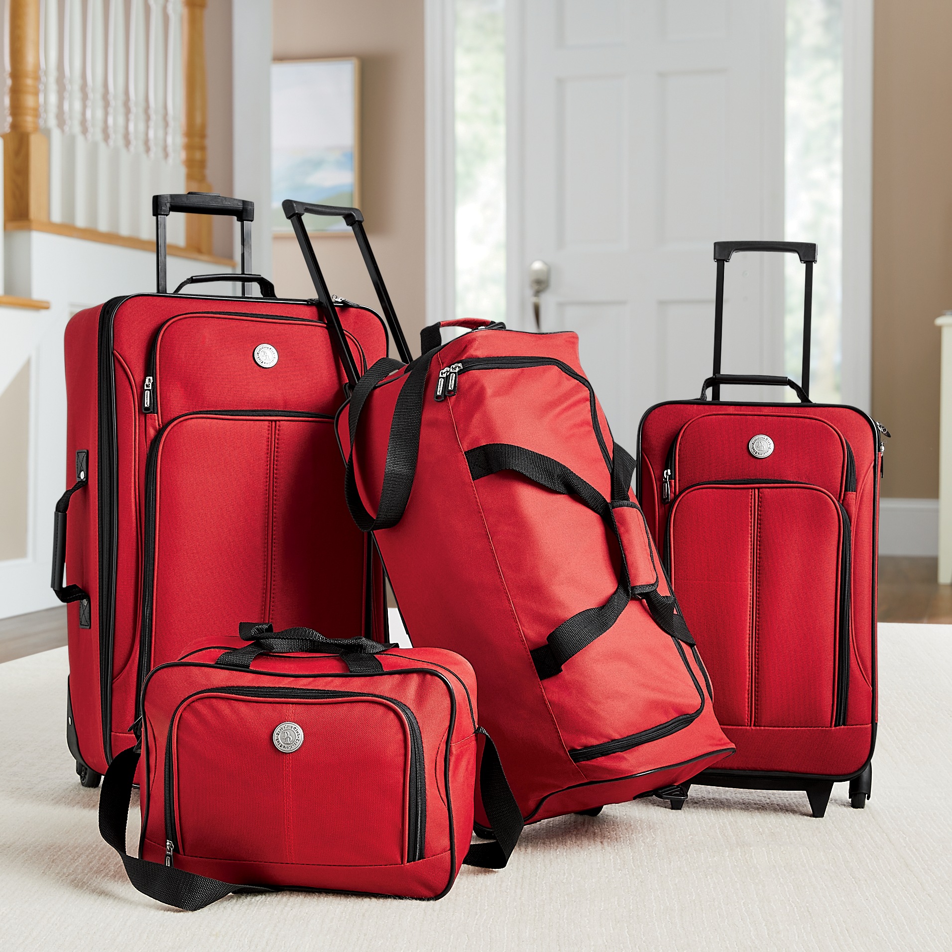 Travelers Club 4-Piece Travel Luggage Set