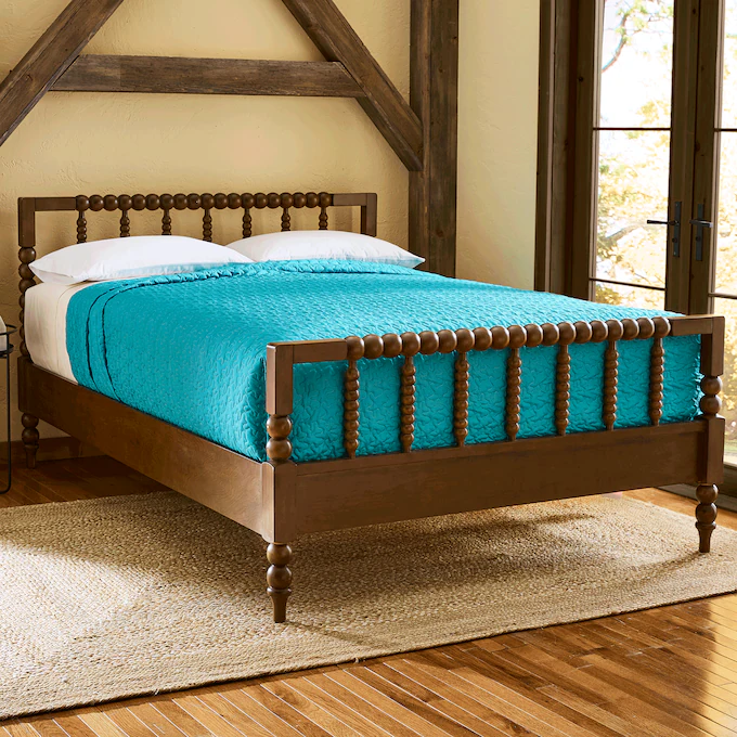 Adrina Queen Bed