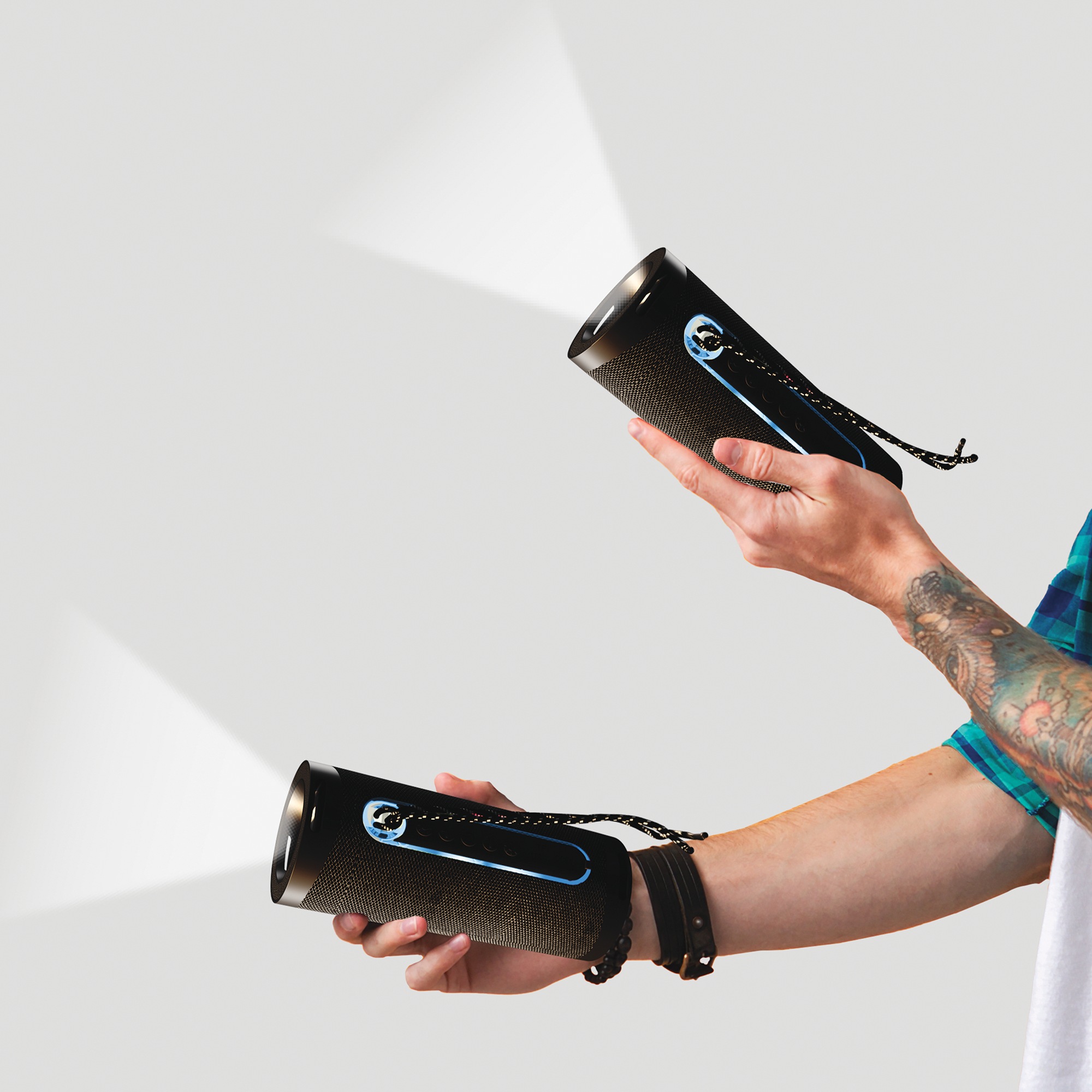 Supersonic Portable Speaker with Flashlight