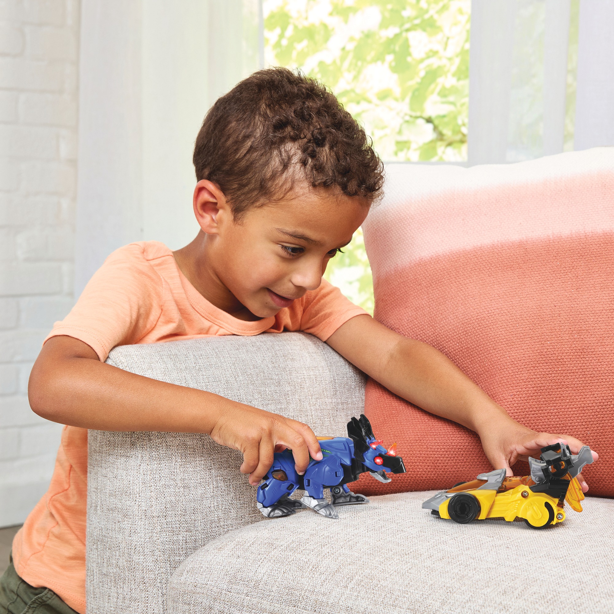 VTech Switch & Go Boost Titan The Triceratops