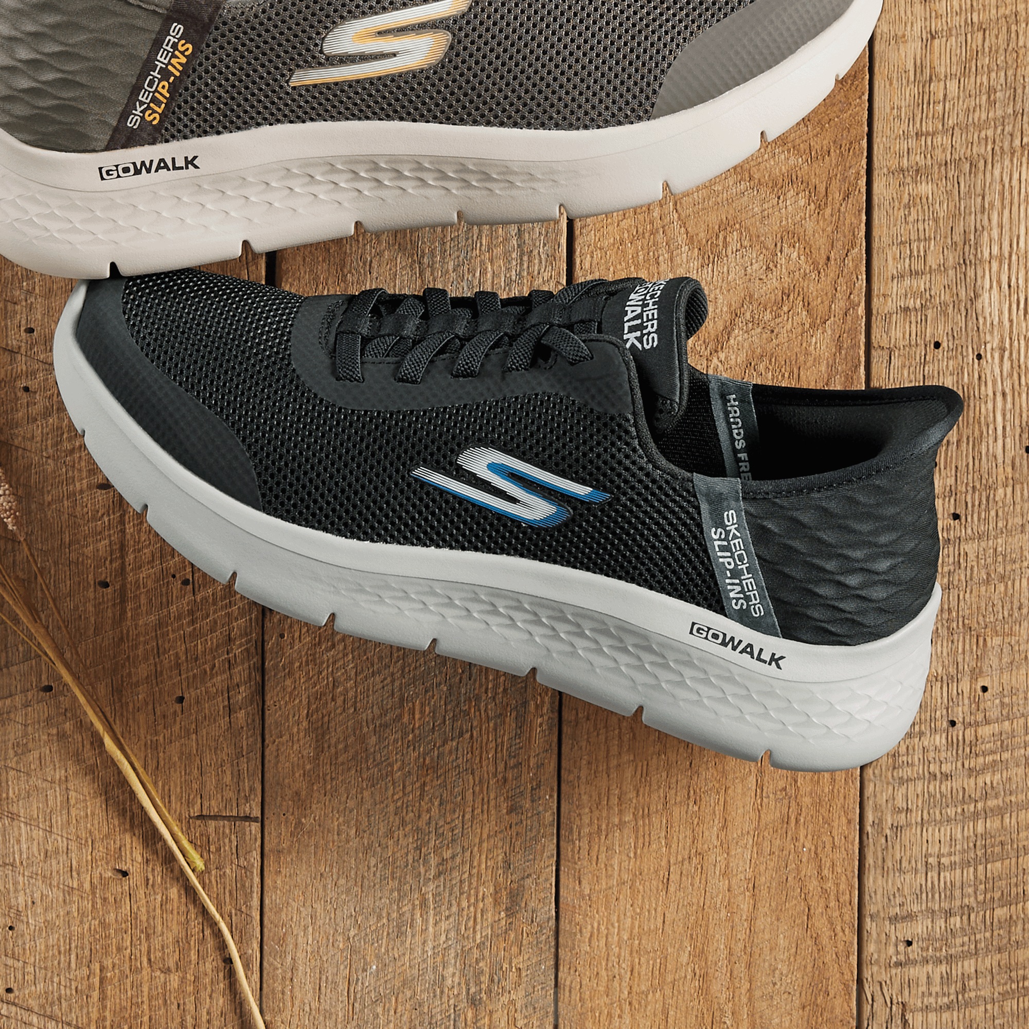 Skechers Men's Slip-Ins GOWalk Flex Hands-Free Sneaker
