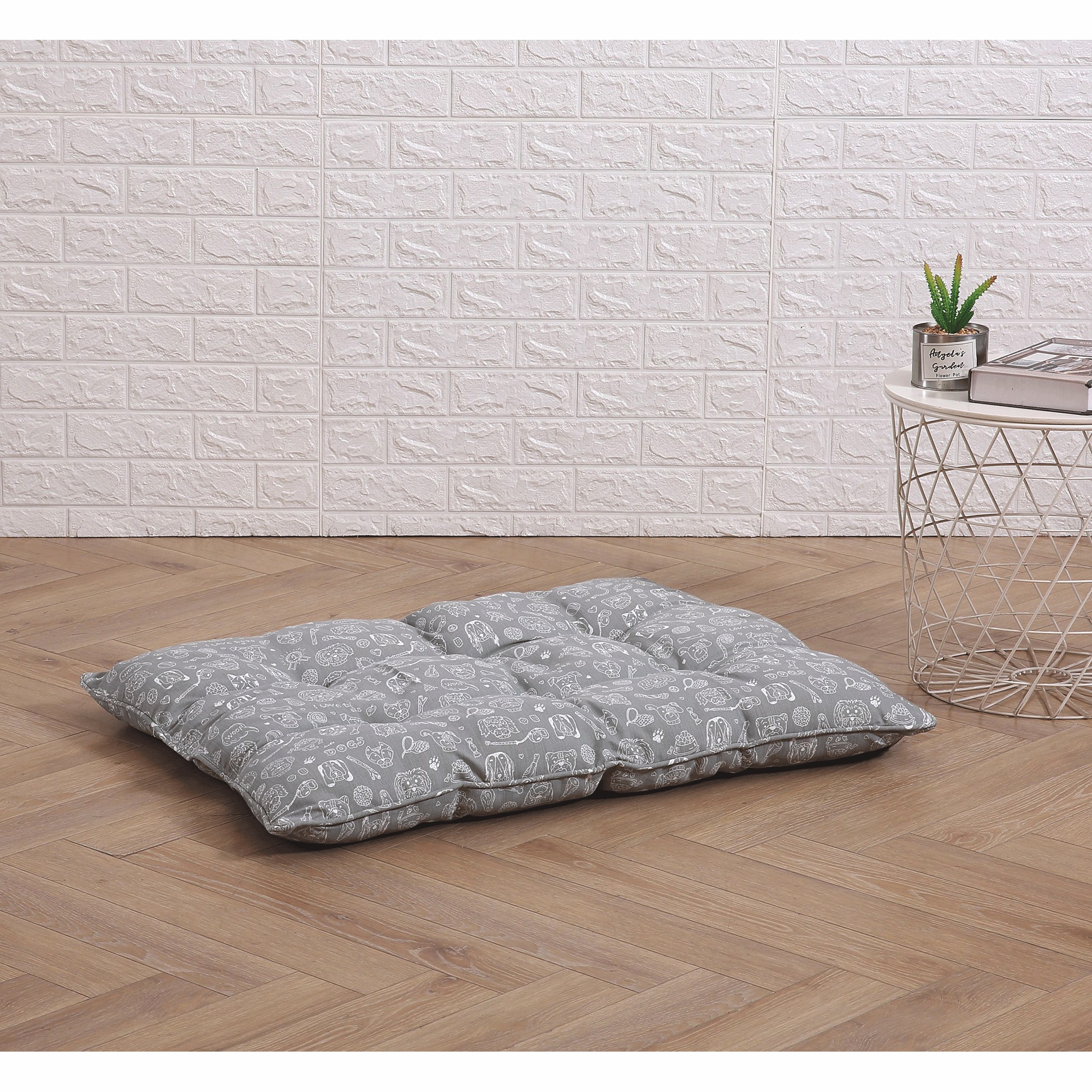 Cotton-Tufted Pet Bed
