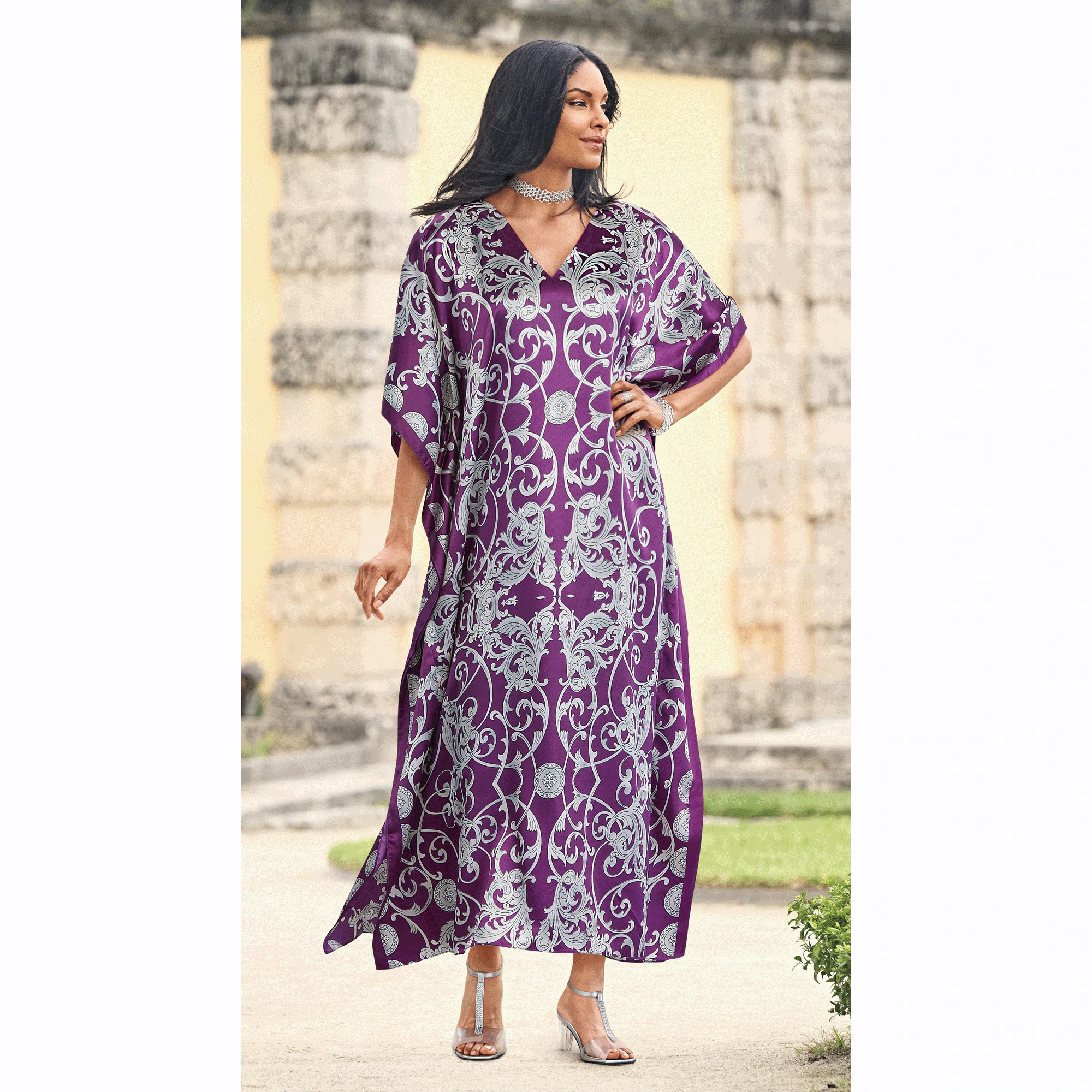 Alluring Long Caftan with V-Neck 3 Alluring Long Caftan with V-Neck