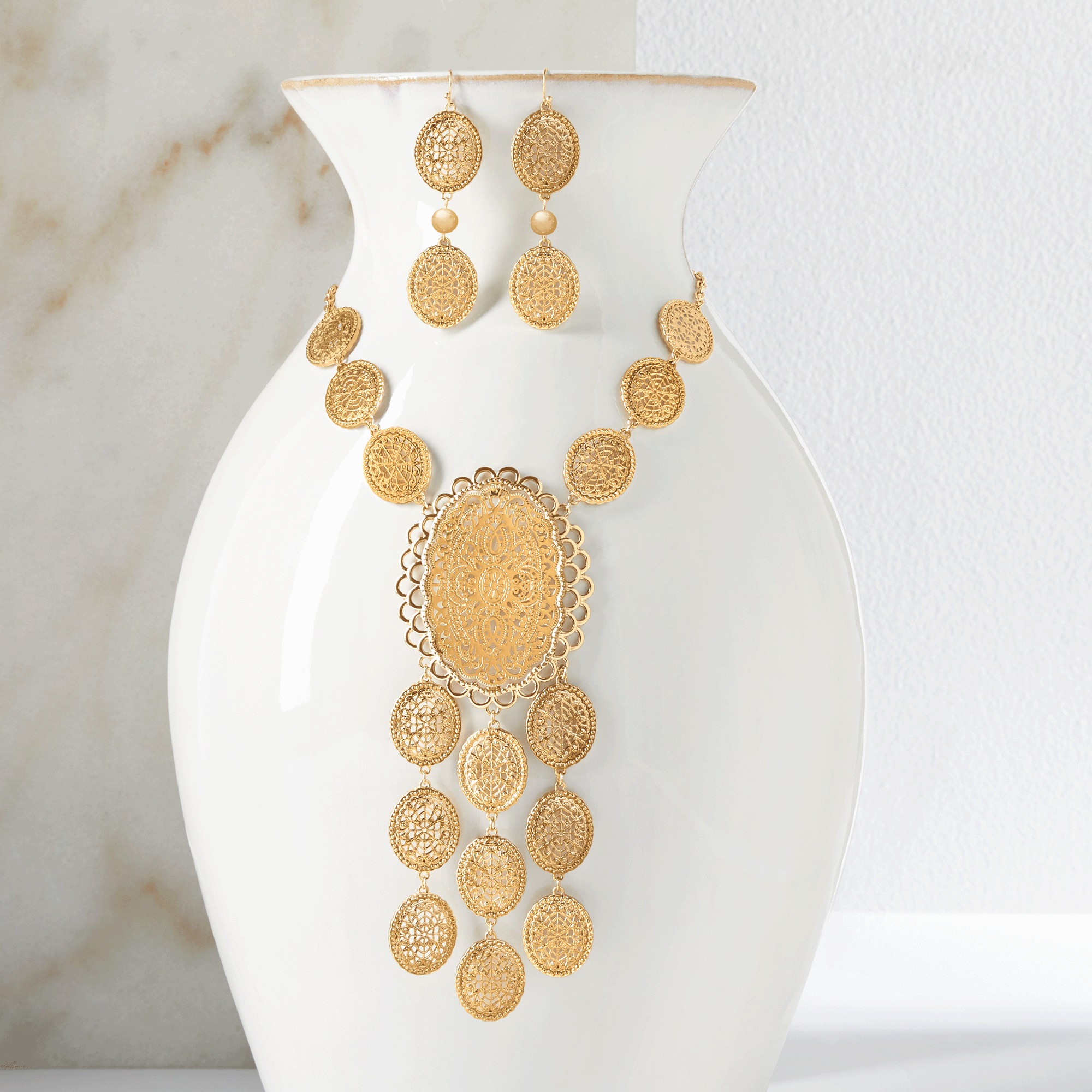 Metallic Lace Ovals Necklace & Earring Set