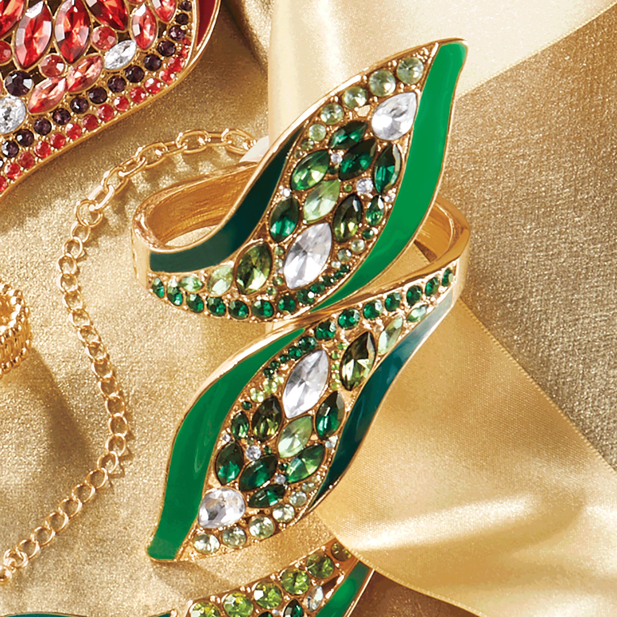 Crystal Enamel Hinged Bangle
