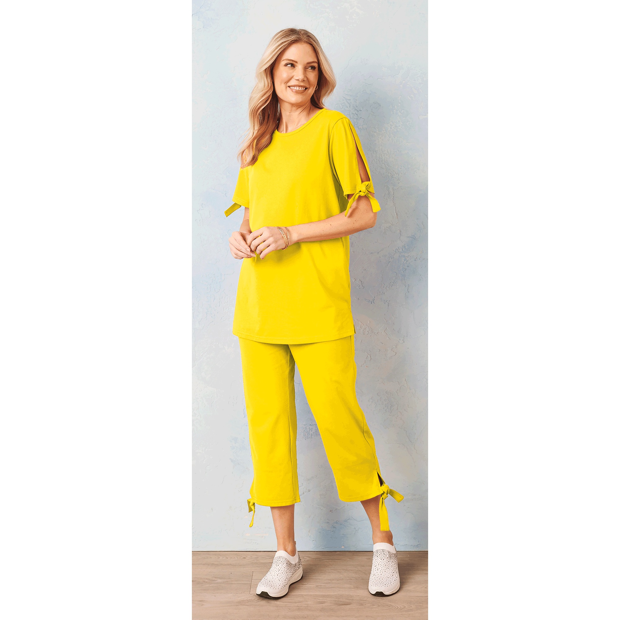 Slit-Sleeve Capri Set