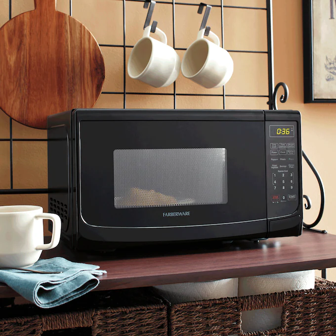 Farberware 0.7 cu. ft. Microwave