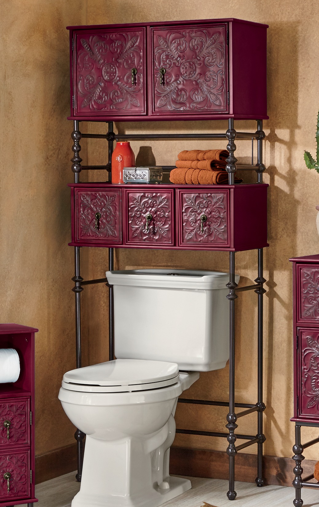 Embossed Floral Bathroom Space Saver