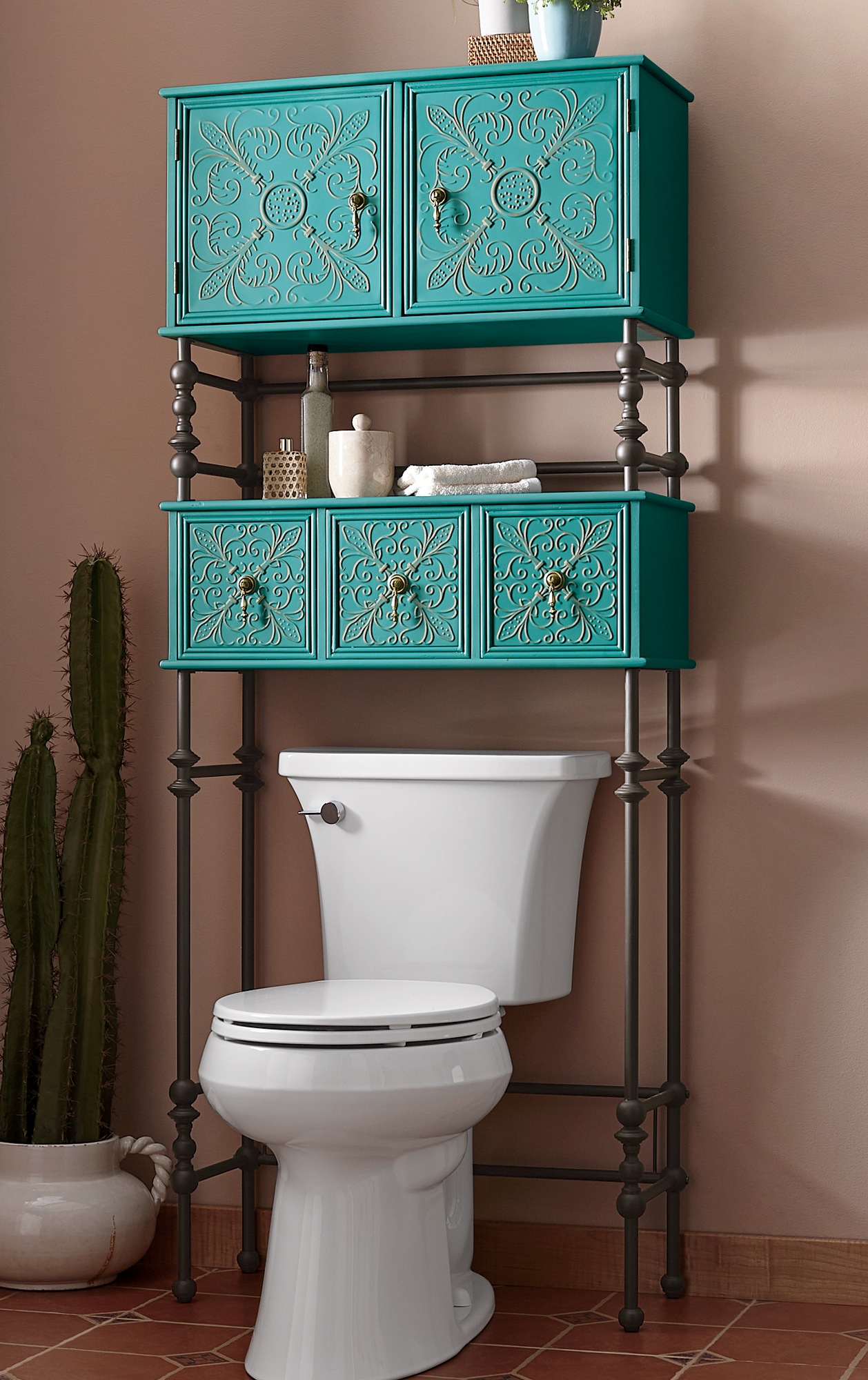 Embossed Floral Bathroom Space Saver