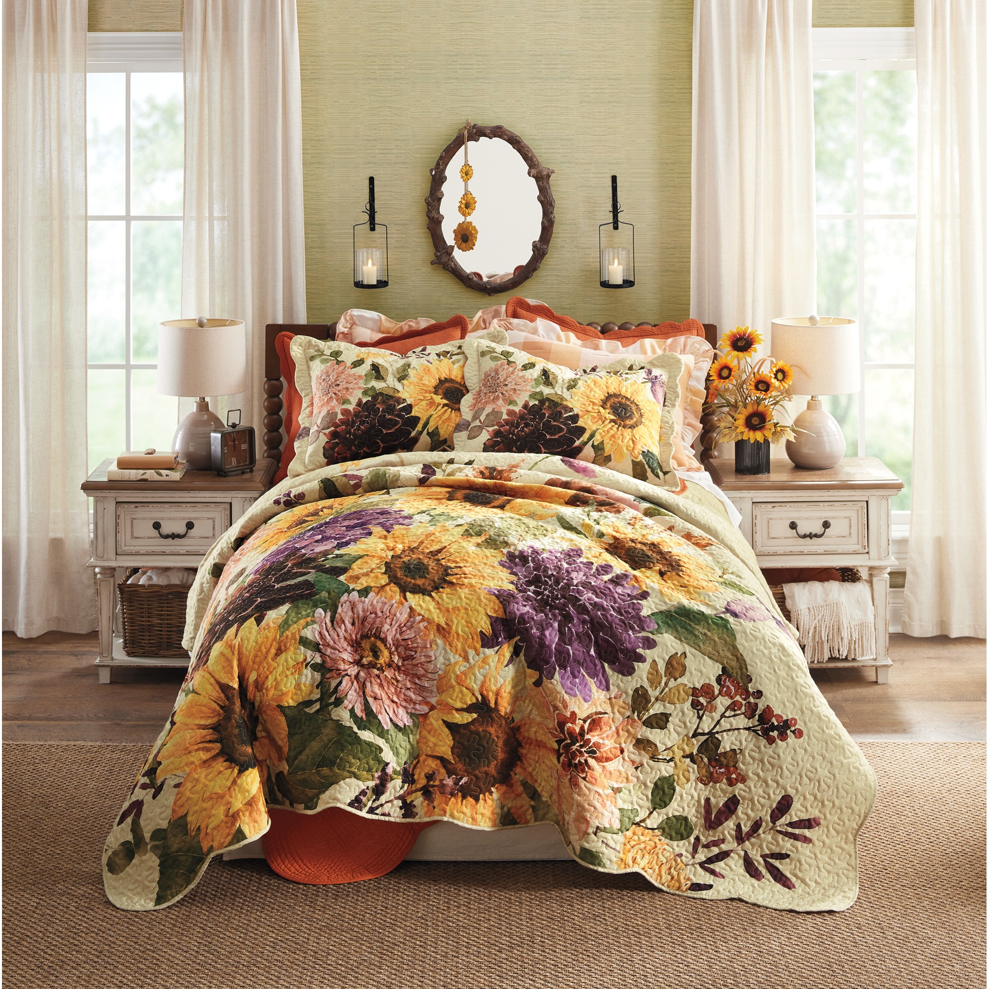 Mara Sunflower Oversized Quilt and Sham