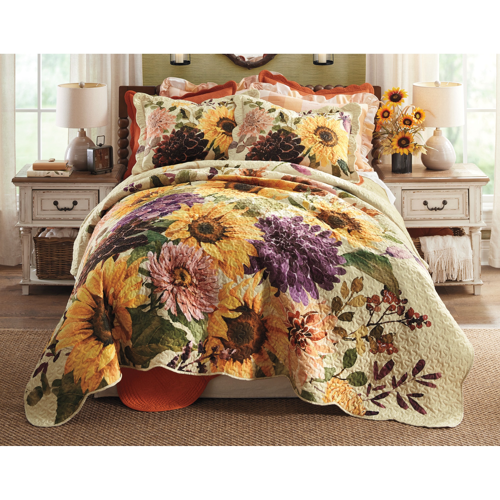 Mara Sunflower Oversized Quilt and Sham