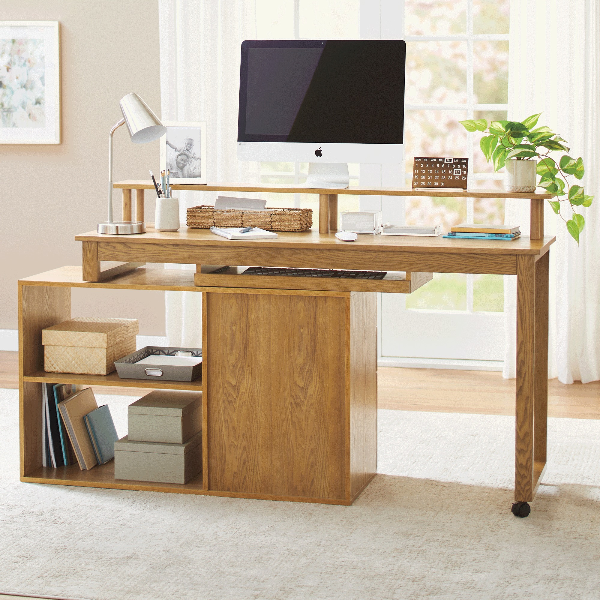 Ladon L-Hinge Desk