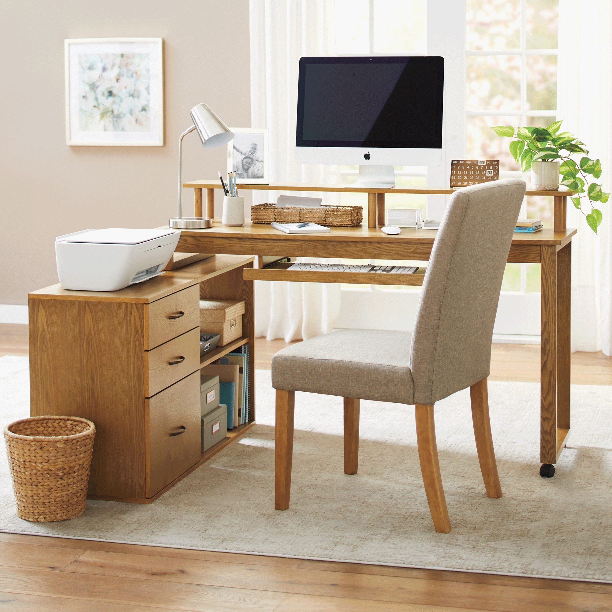 Ladon L-Hinge Desk
