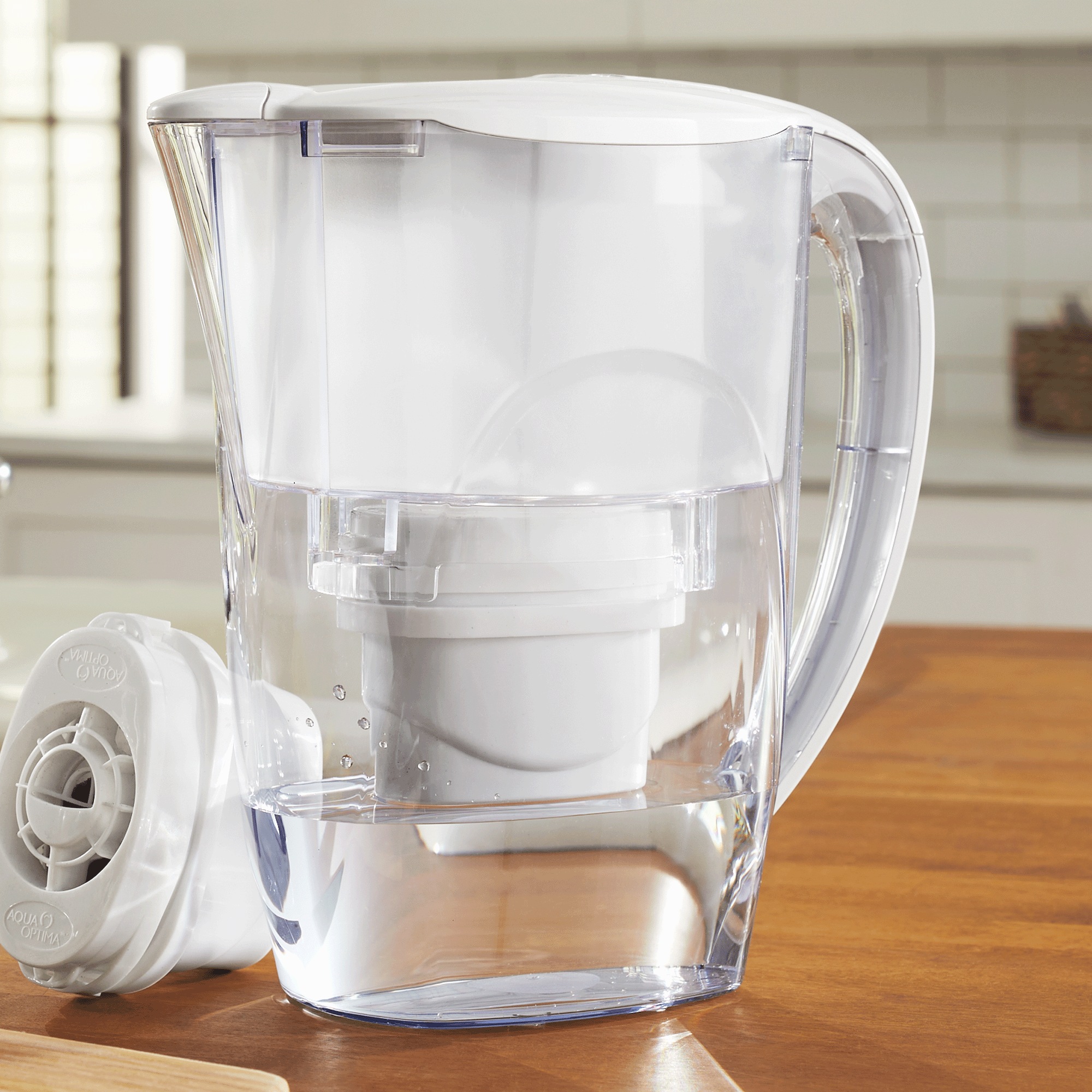 Aqua Optima Evolve+ Water Pitcher 1 Aqua Optima Evolve+ Water Pitcher