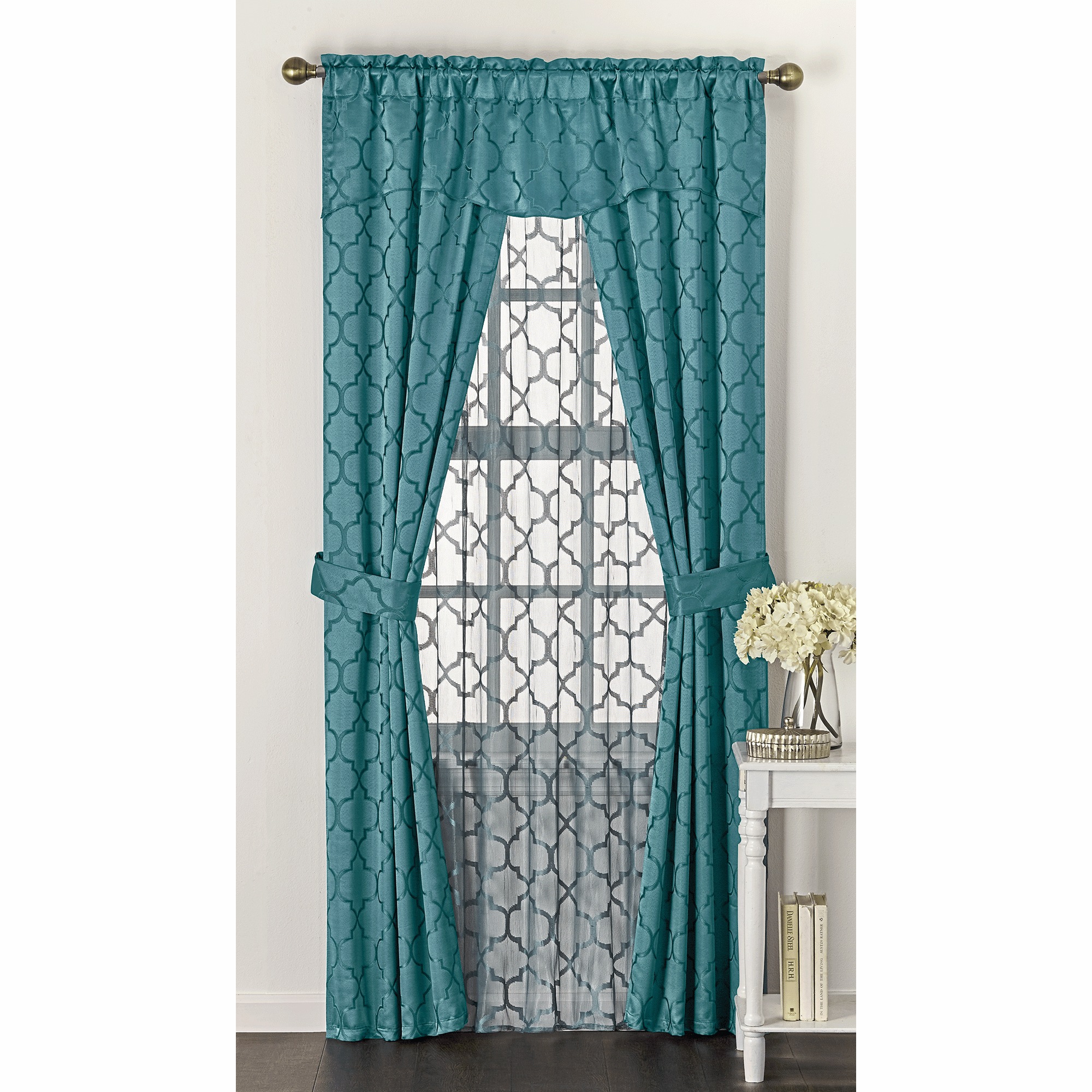 Lillian All-In-One Curtain