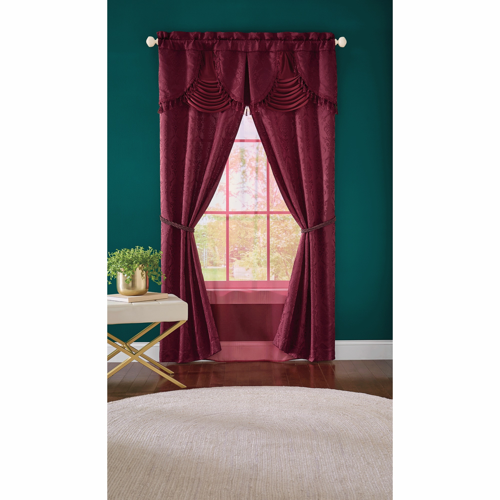 Alicia Window Set