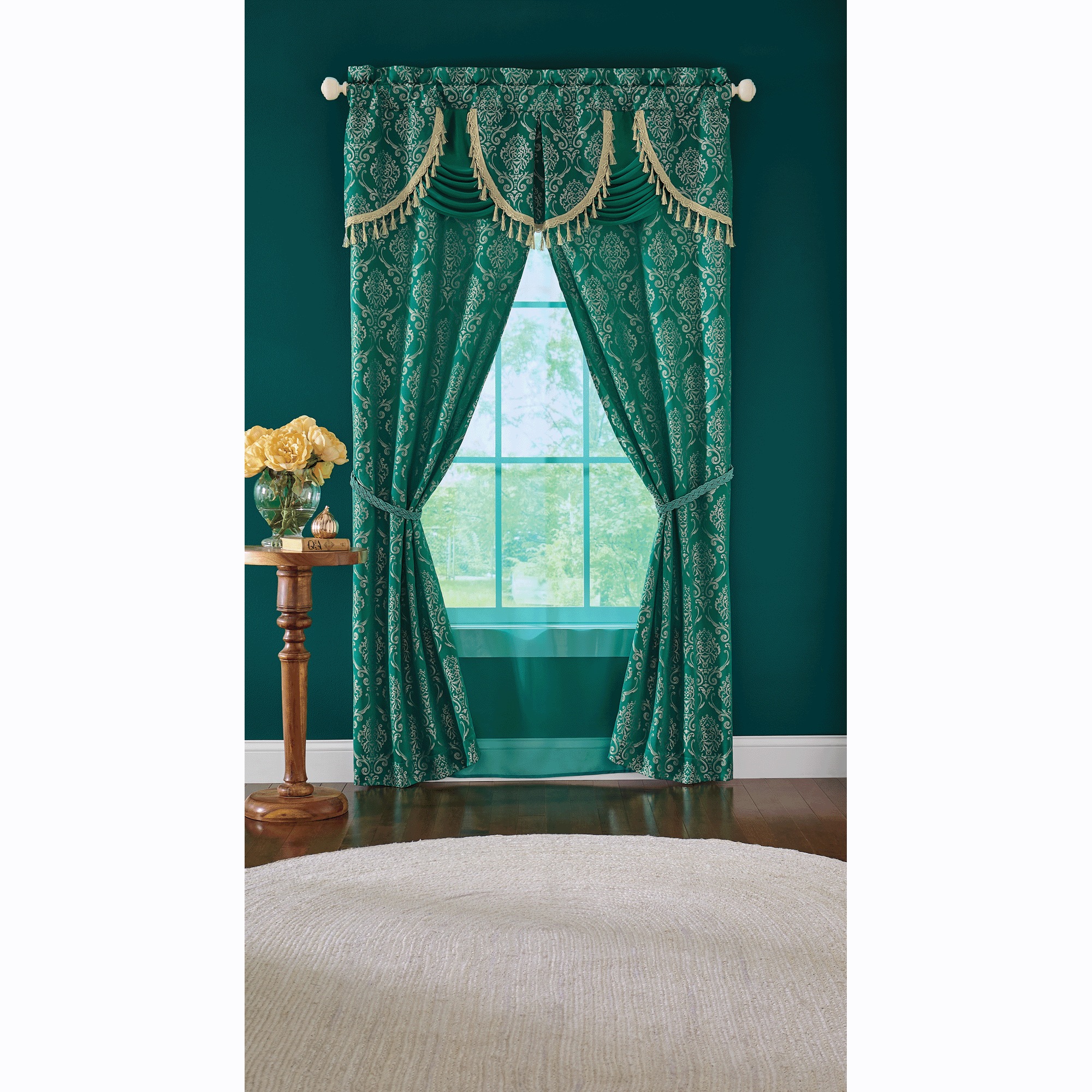 Alicia Window Set