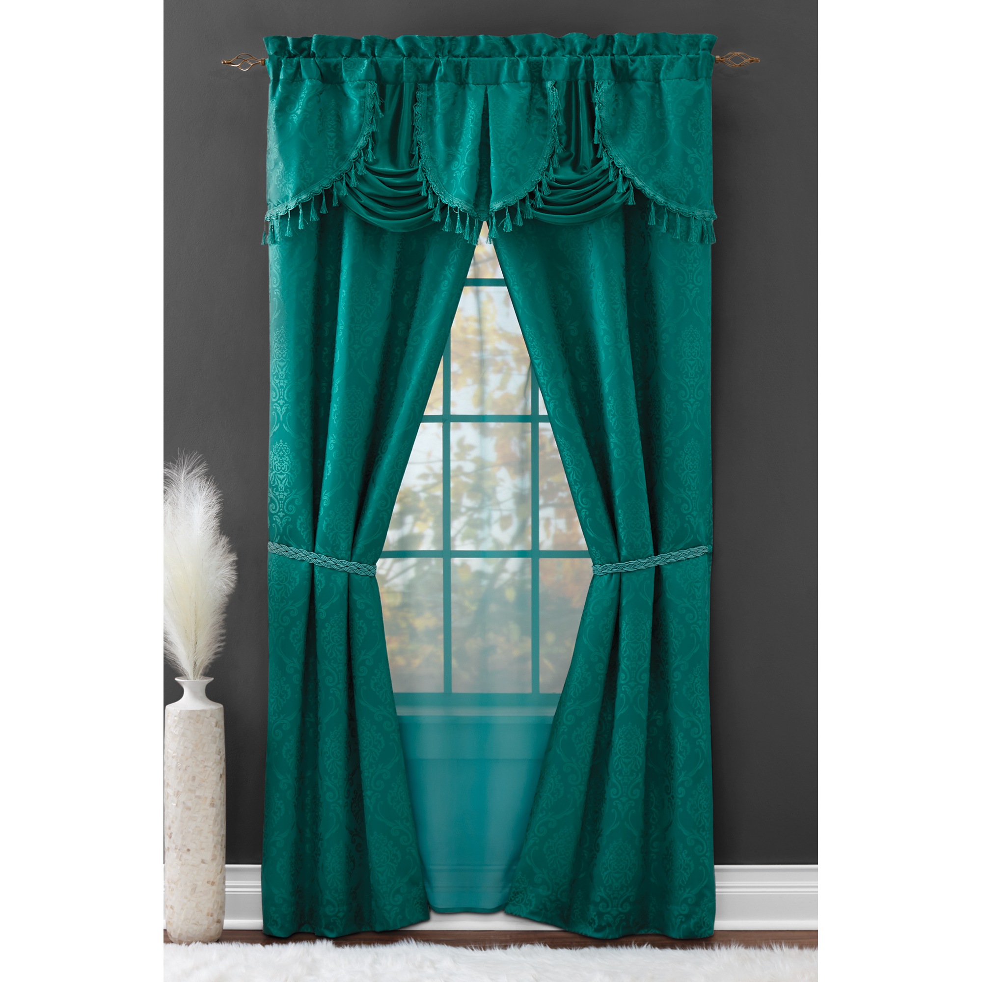Alicia Window Set