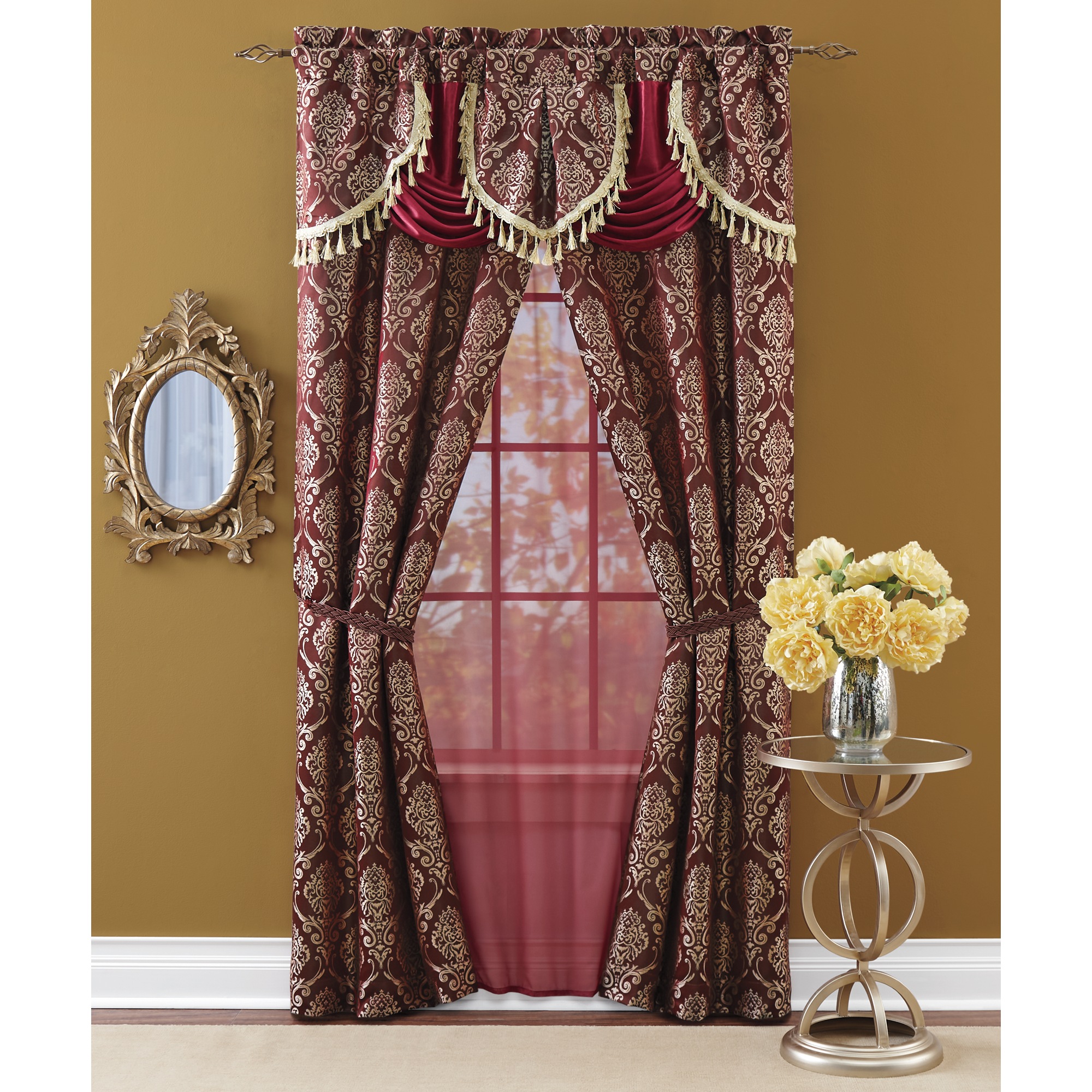 Alicia Window Set