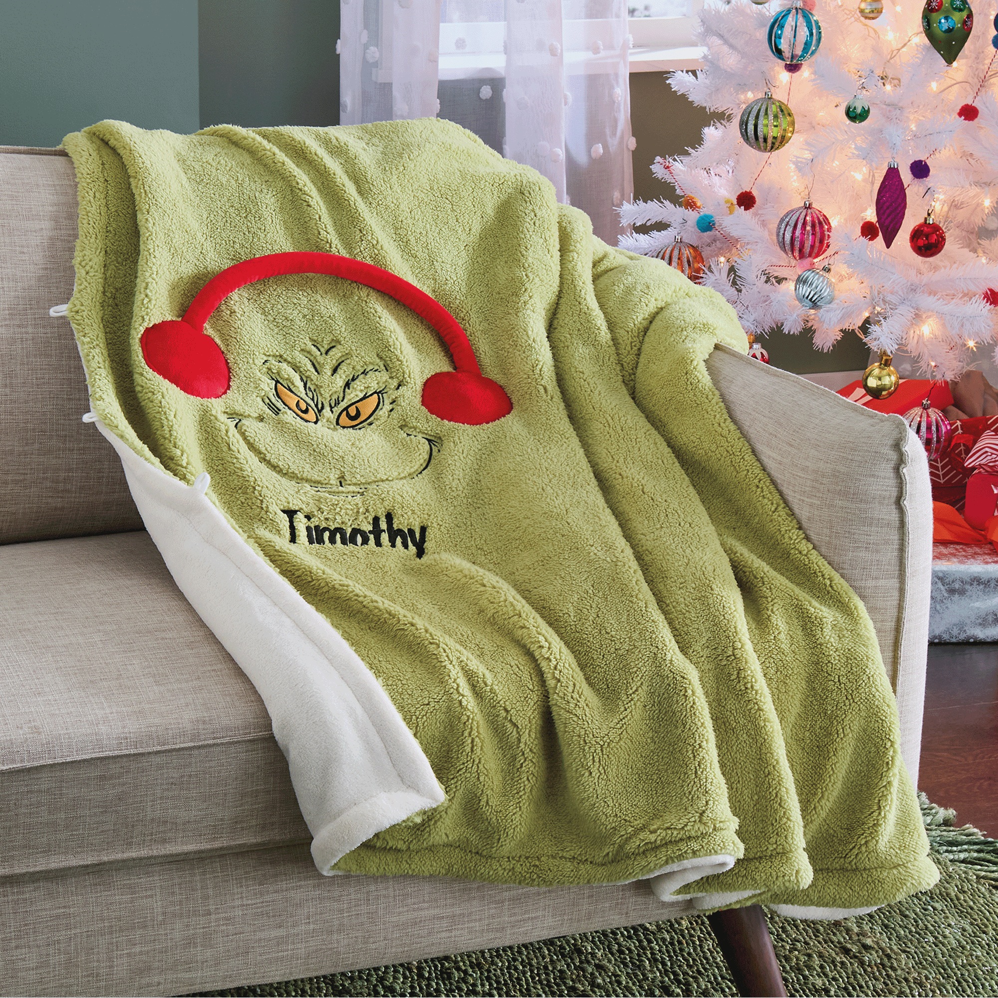Grinch Throw