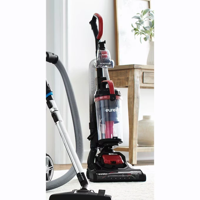 Eureka MaxSwivel Pet+ Vac