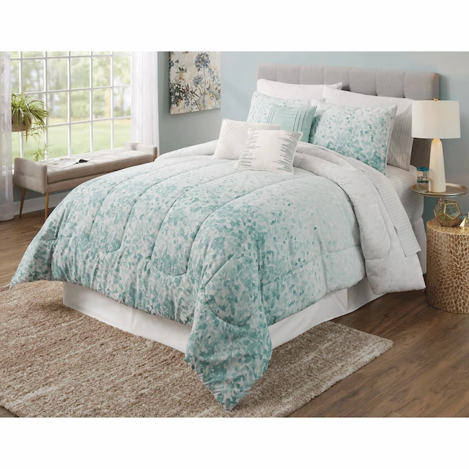 Beautyrest Vail 10-Piece Watercolor Ombre Comforter Set