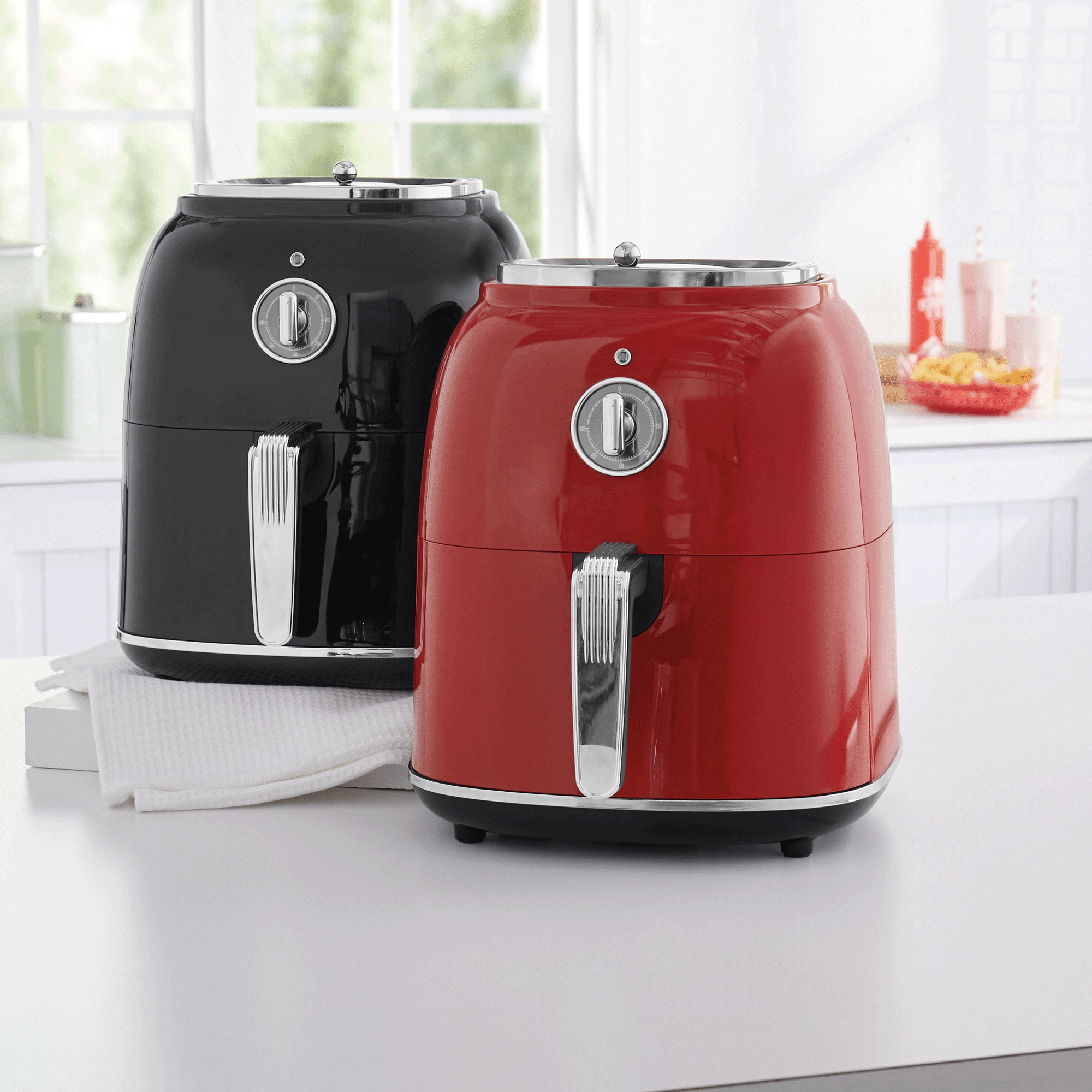 Retro 4.5-qt. Air Fryer 1 Retro 4.5-qt. Air Fryer