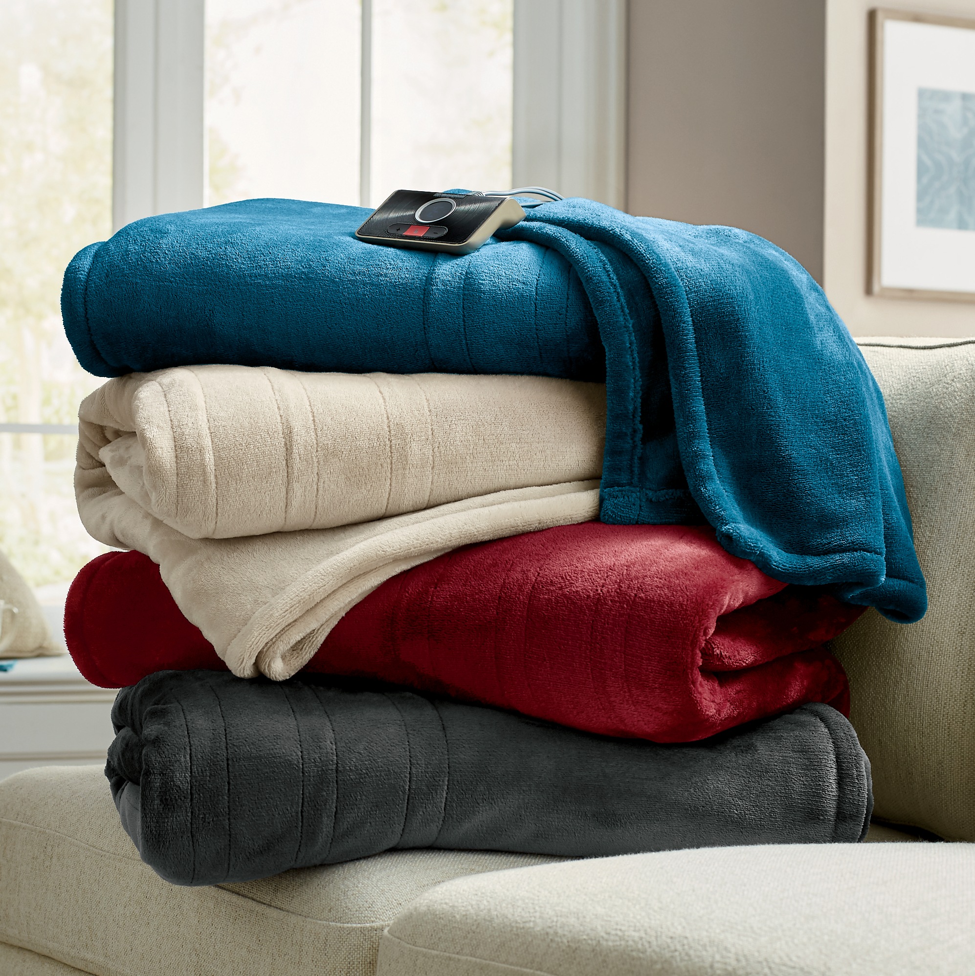 Westinghouse Heated Blanket with 10 Heat Settings and Automatic Shutoff