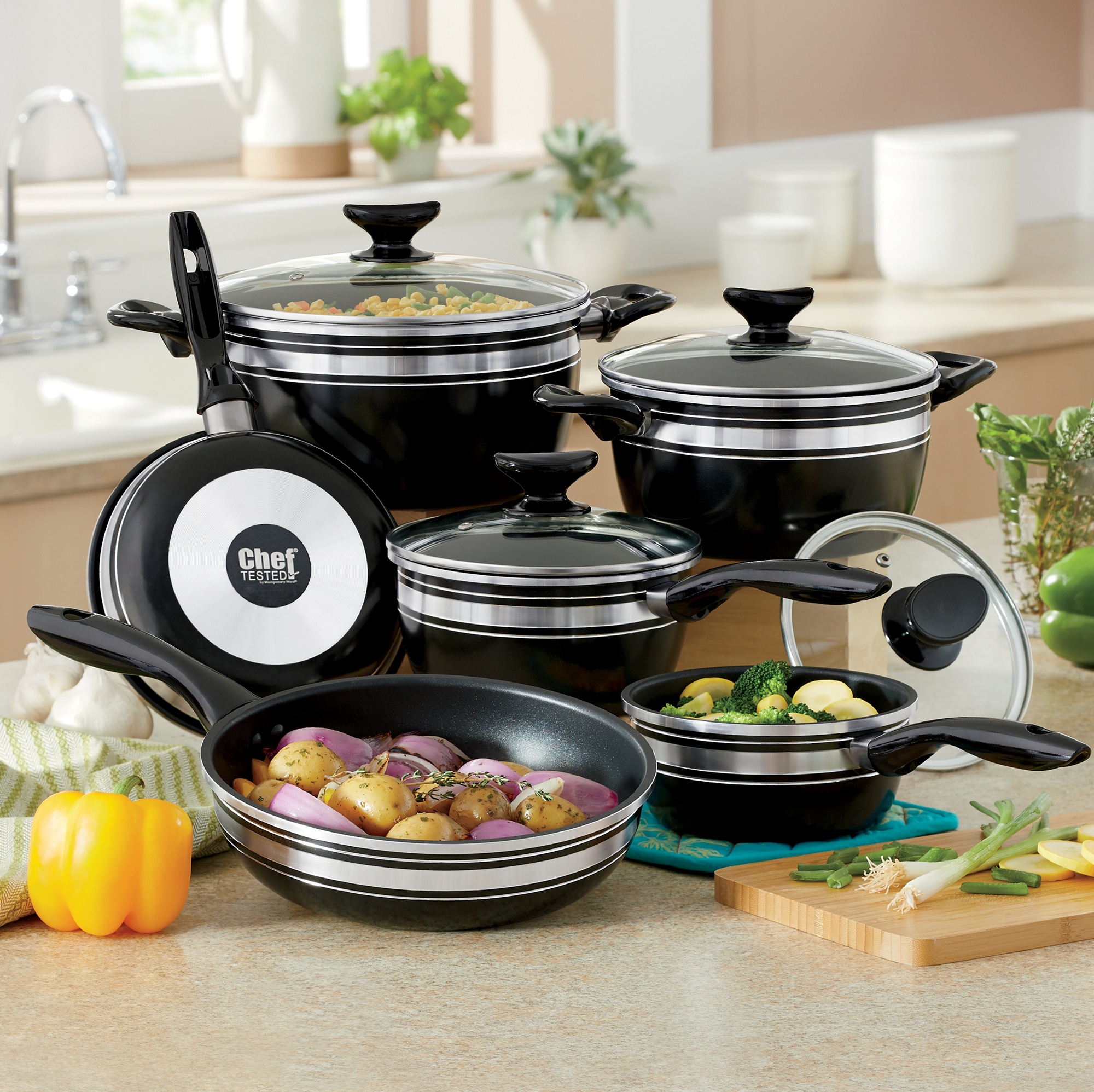 10-Piece Chef Tested® Banded Cookware Set 1 10-Piece Chef Tested® Banded Cookware Set