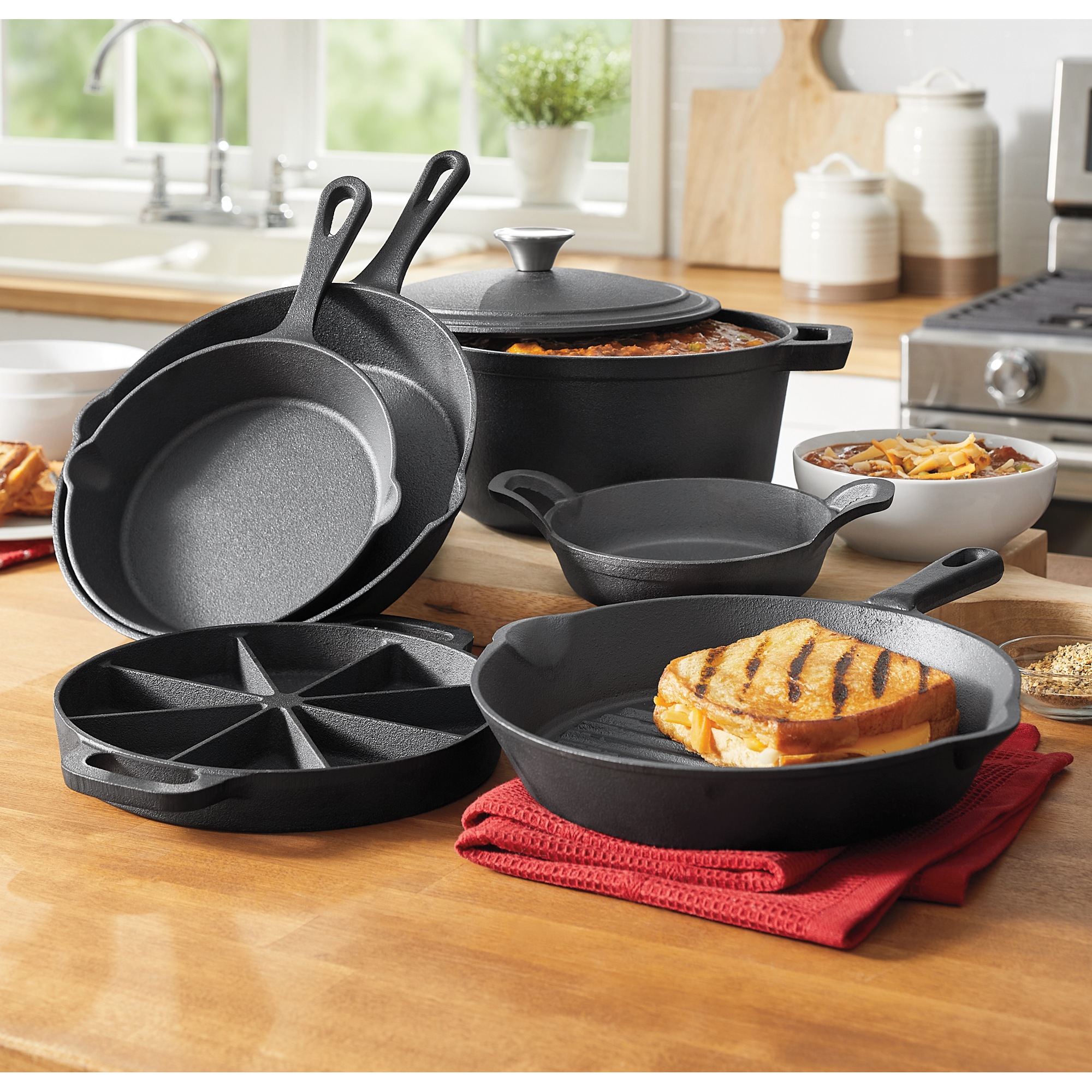 Piece Pre-Seasoned Cast Iron Cookware Set with Skillets and Dutch Oven