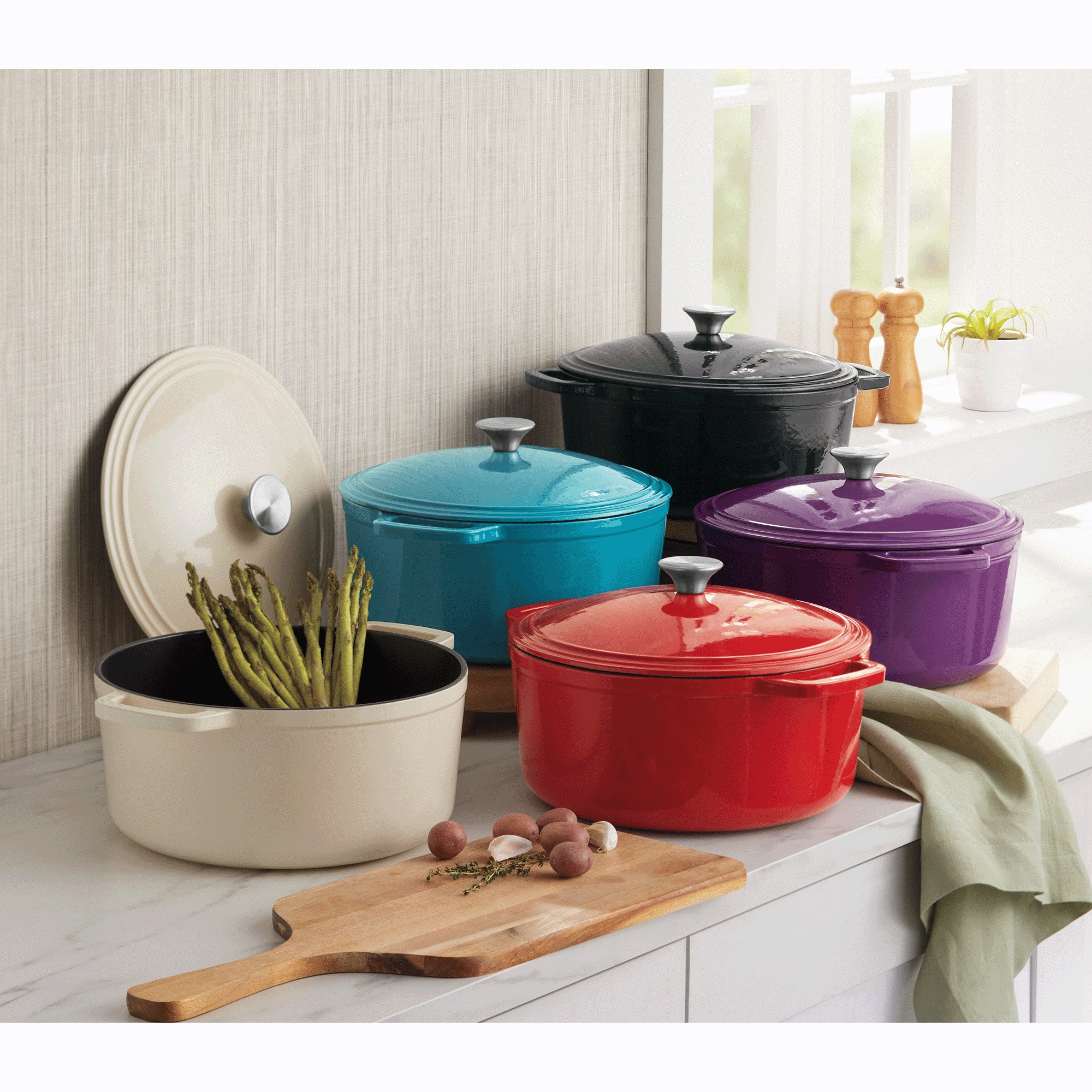7-Qt. Enameled Cast Iron Casserole with Lid 1 7-Qt. Enameled Cast Iron Casserole with Lid