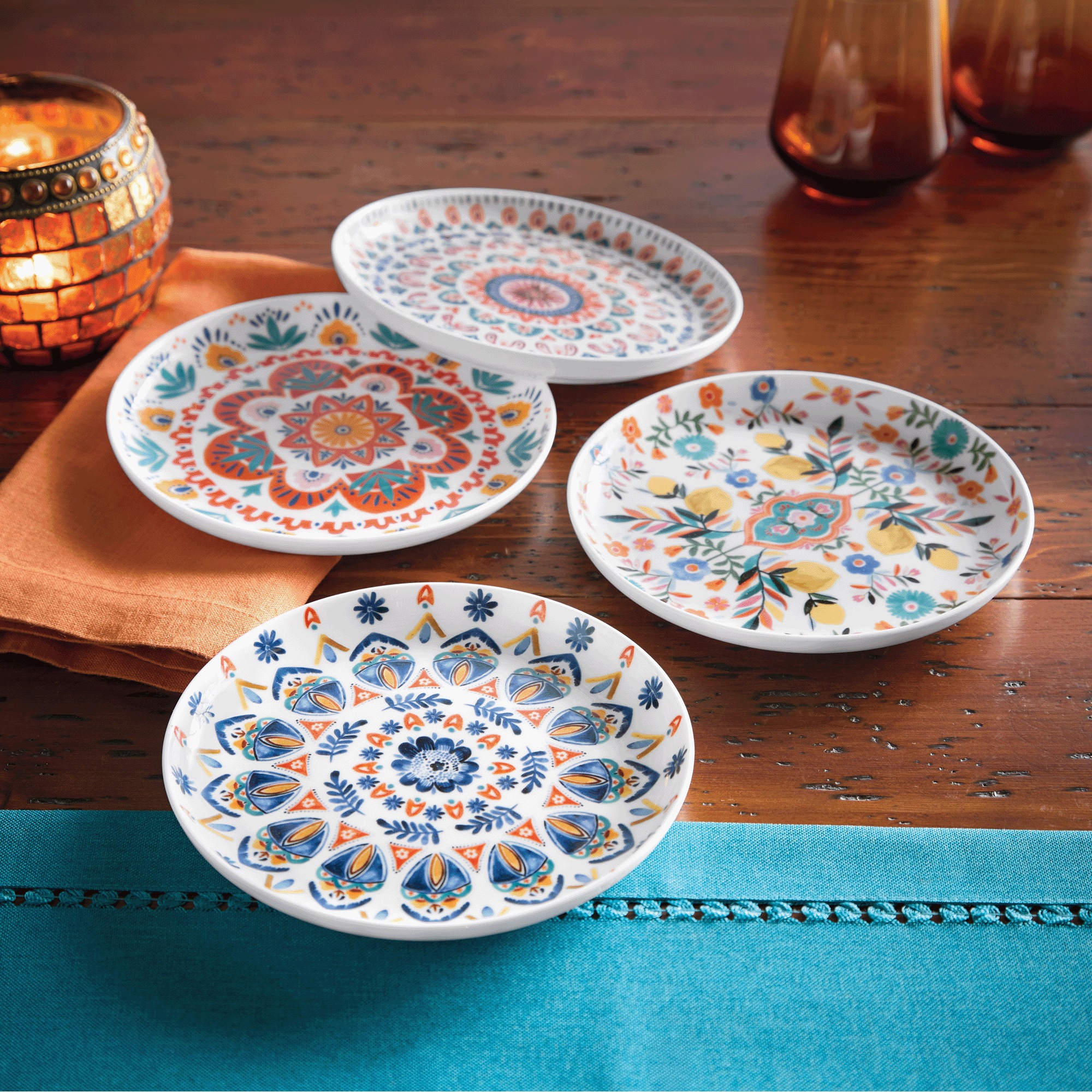 Set of 4 Mikasa Painted Medallion Appetizer Plates 8 Set of 4 Mikasa Painted Medallion Appetizer Plates