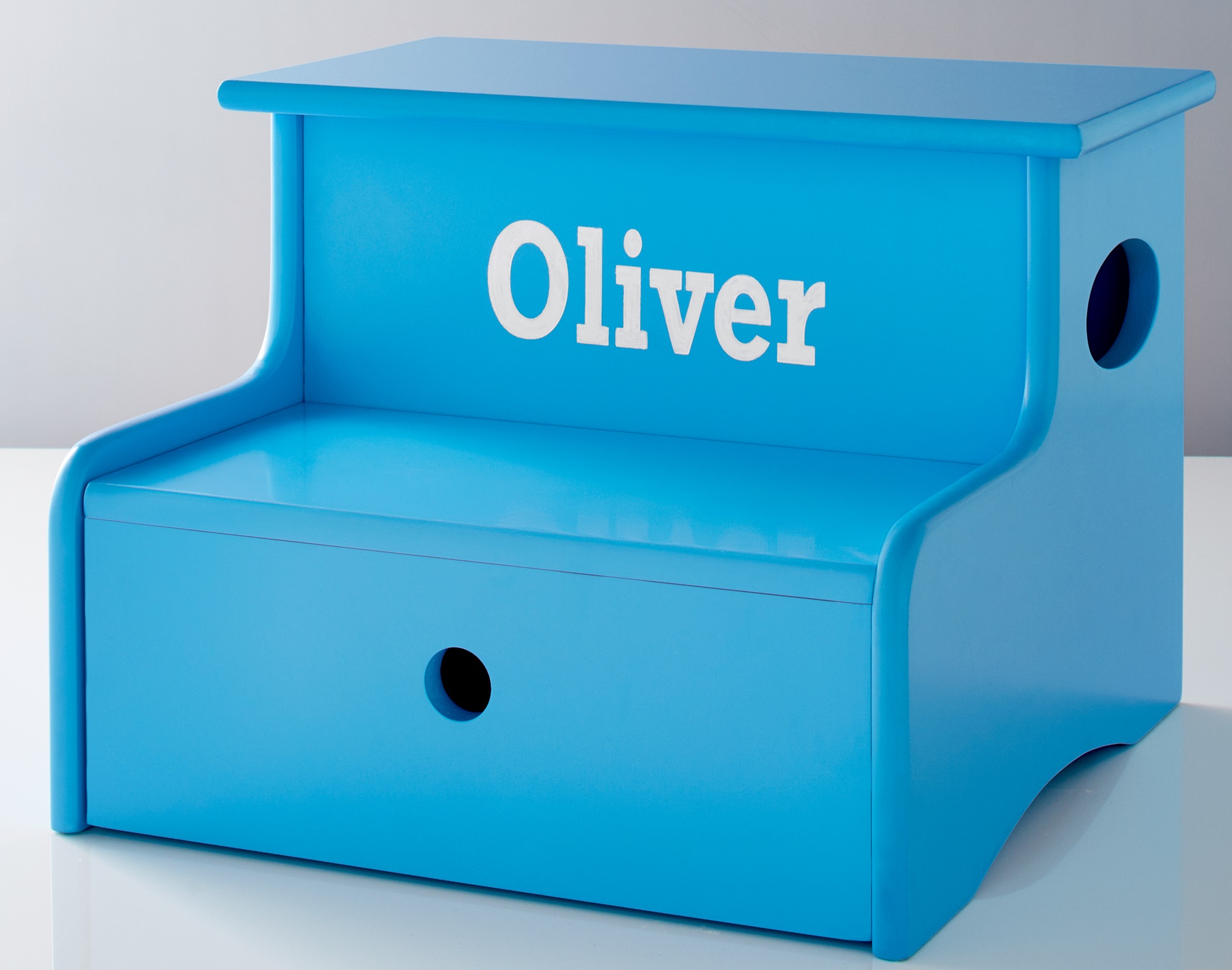 Kids’ Storage Step Stool 3 Kids’ Storage Step Stool