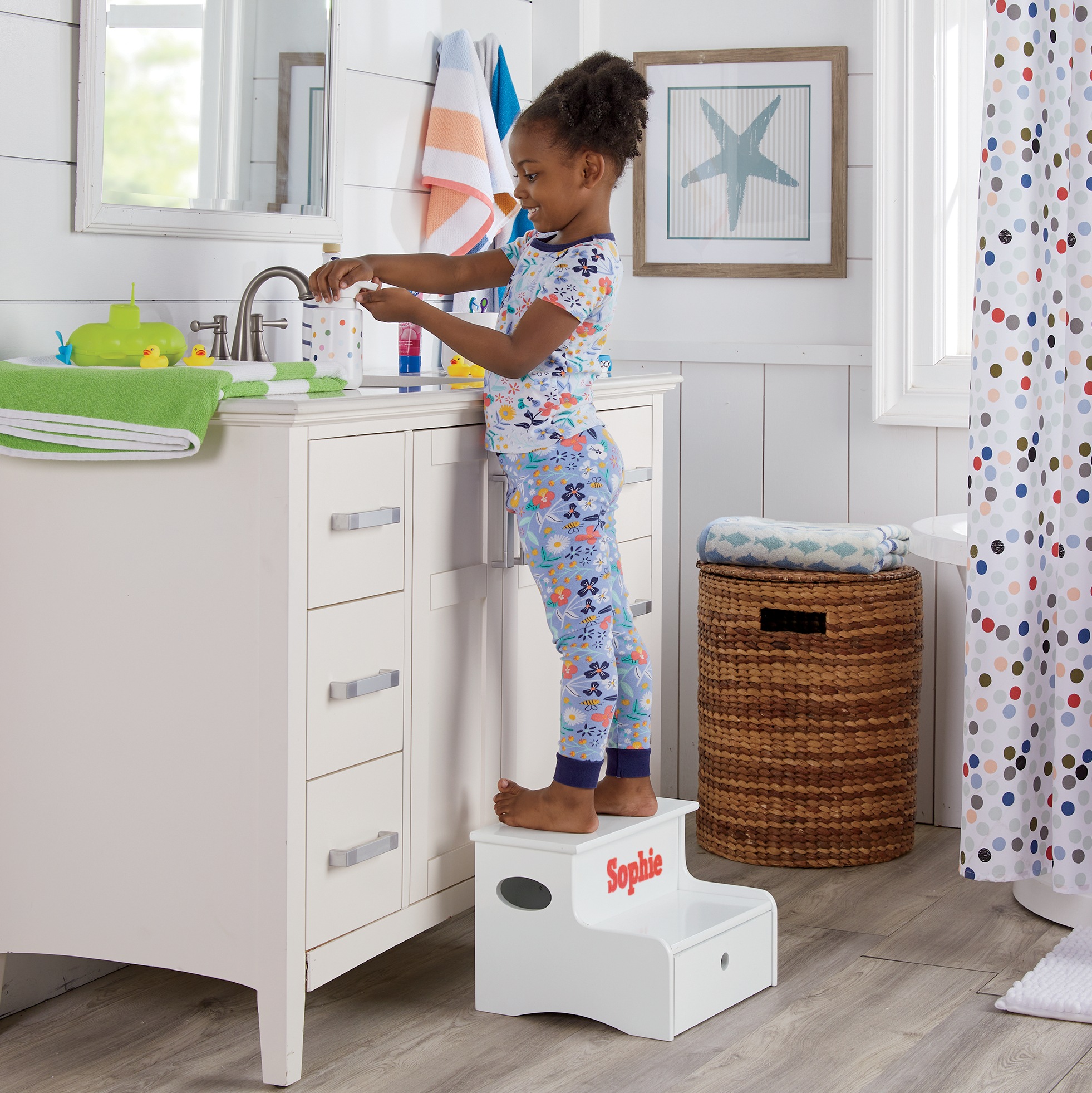 Kids’ Storage Step Stool 6 Kids’ Storage Step Stool