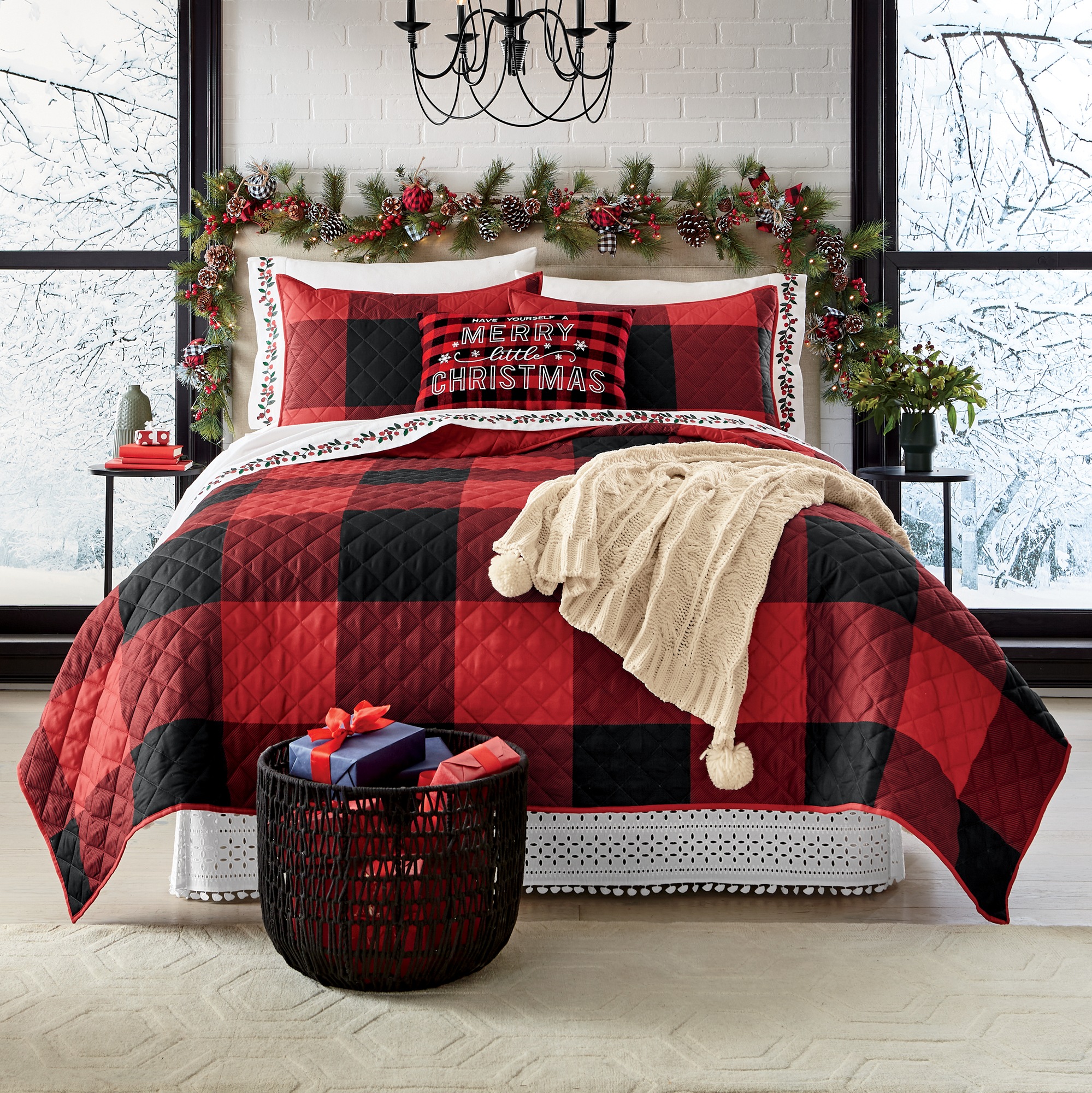 Plaid Ribbon and Pinecone Garland