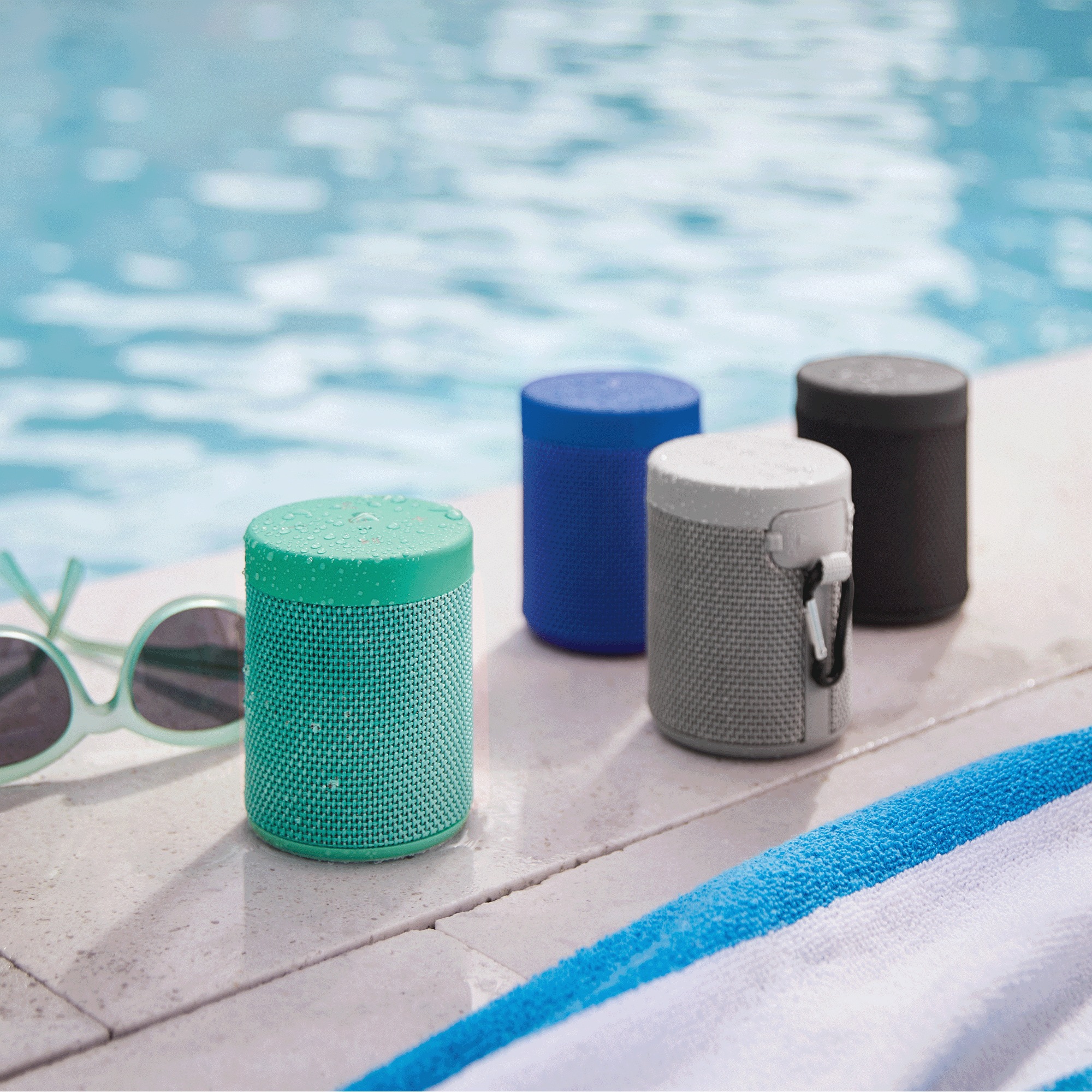 iLive Waterproof Wireless Bluetooth Speaker