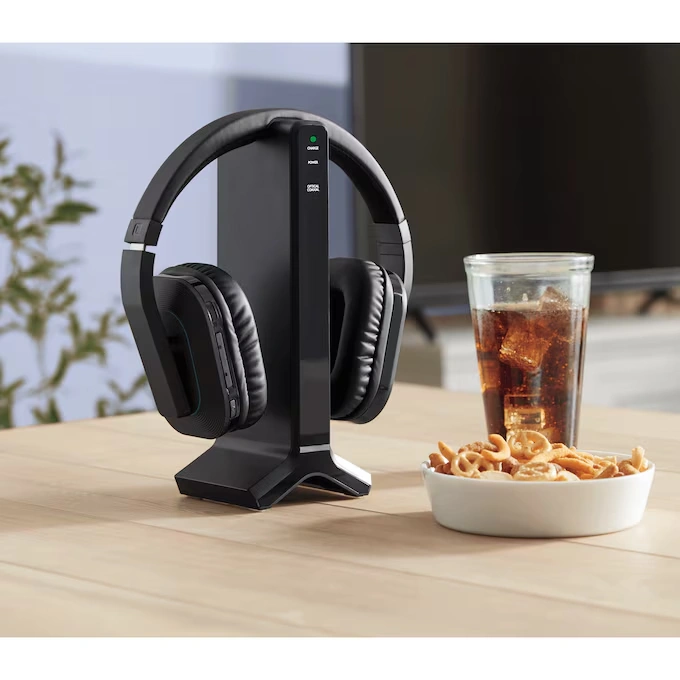 Emerson 2.4 GHz Wireless TV Headset 1 Emerson 2.4 GHz Wireless TV Headset