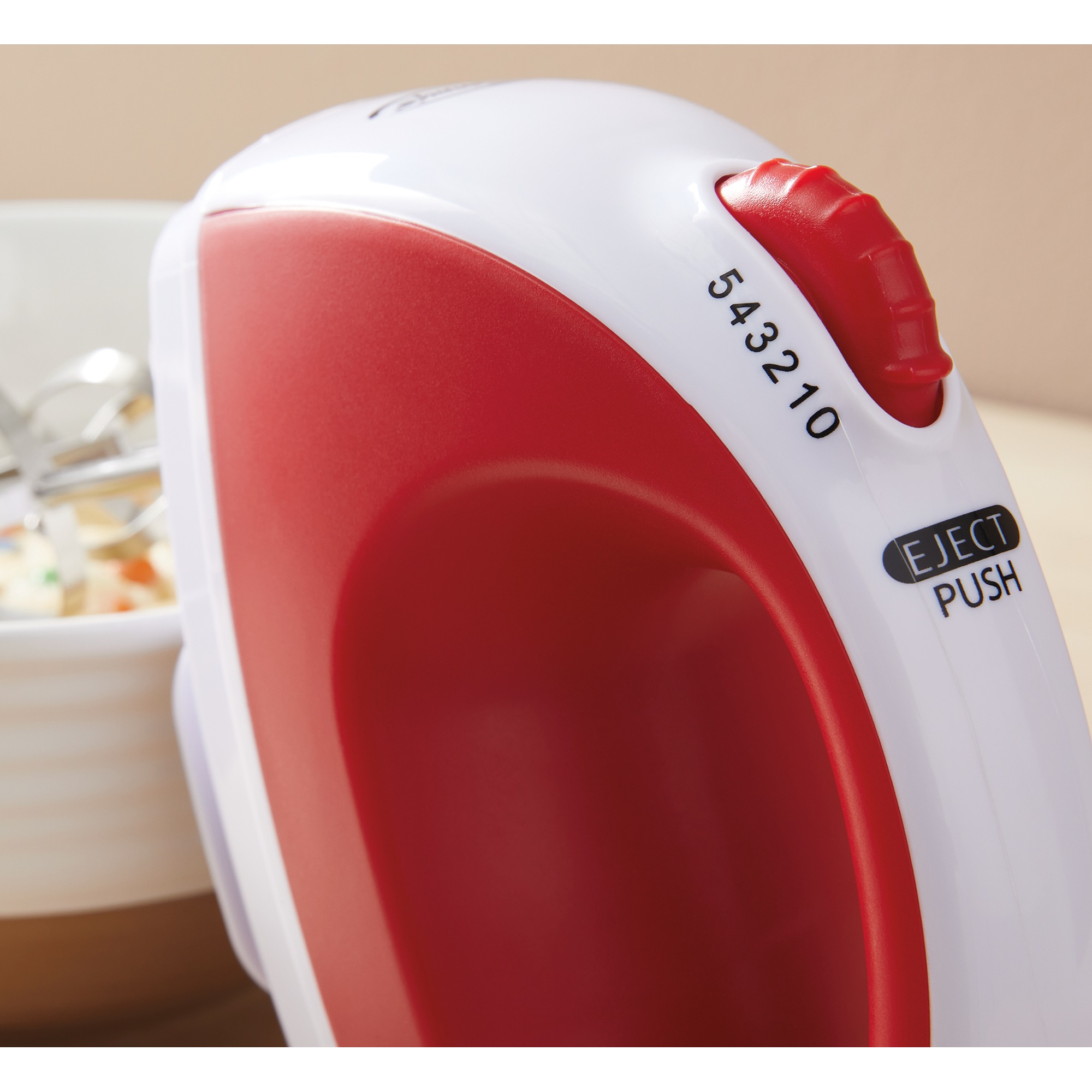 Ginny's Brand 5-Speed Hand Mixer with Storage Case for Cord and Attachments 3 Ginny's Brand 5-Speed Hand Mixer with Storage Case for Cord and Attachments
