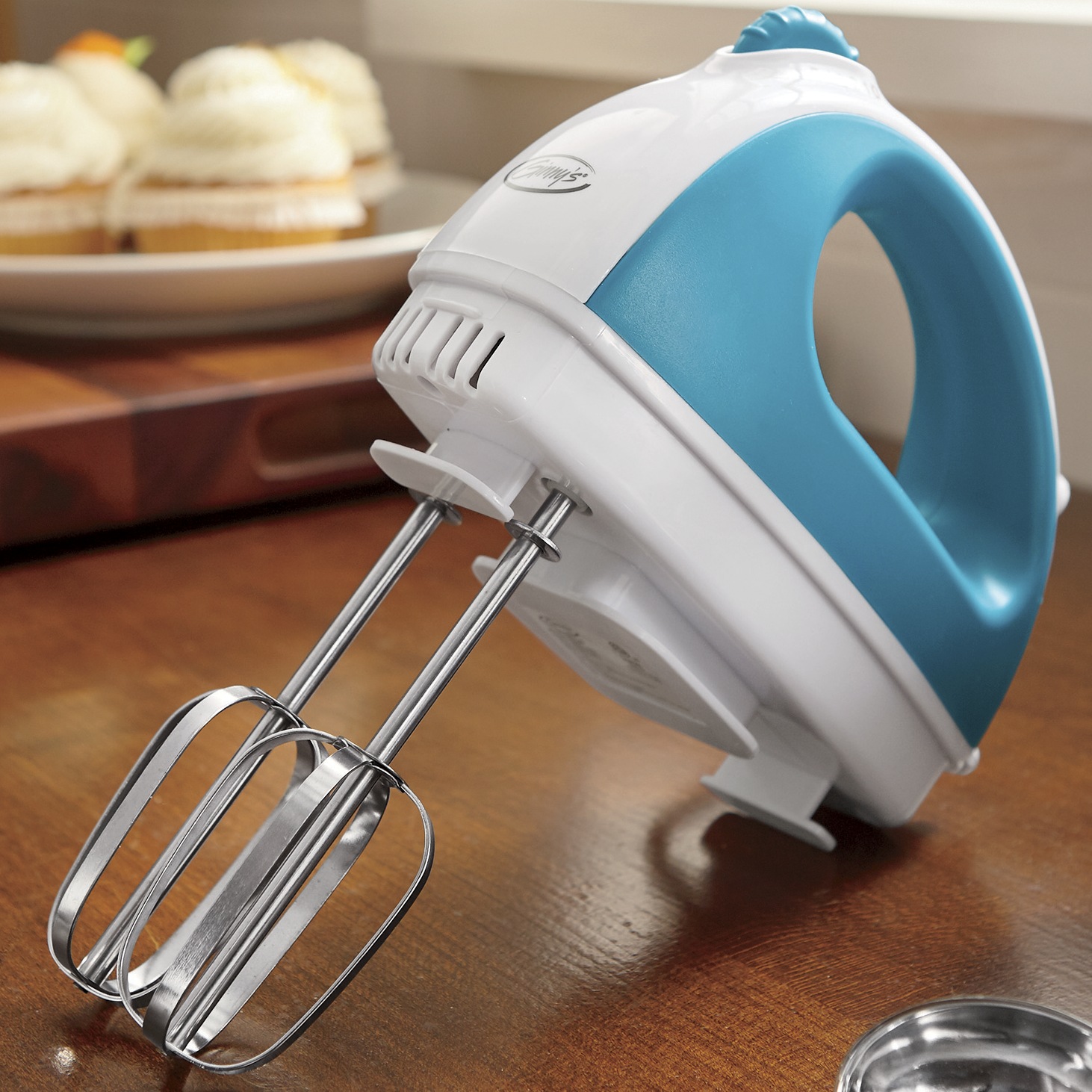 Ginny's Brand 5-Speed Hand Mixer with Storage Case for Cord and Attachments 7 Ginny's Brand 5-Speed Hand Mixer with Storage Case for Cord and Attachments