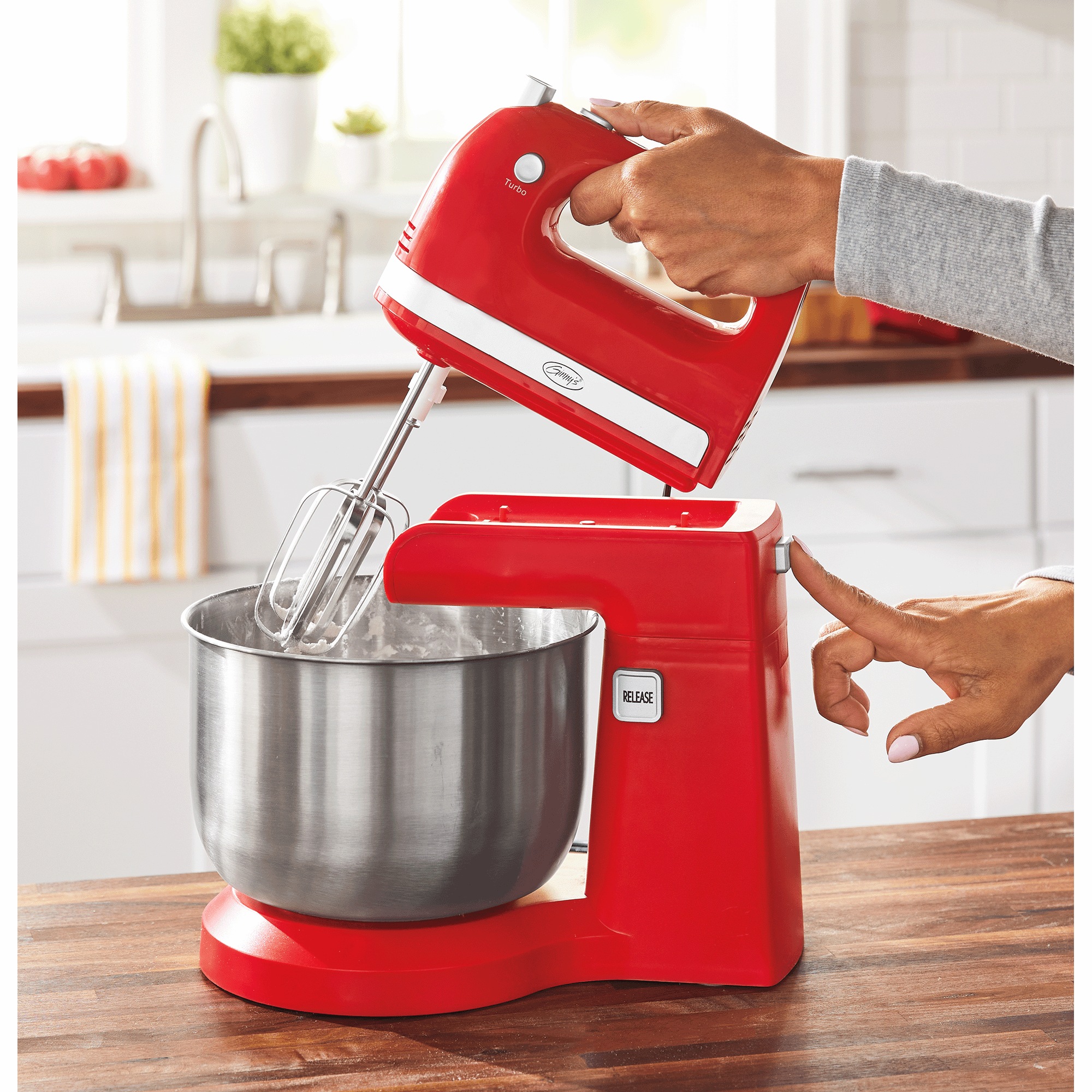 Ginny's 5-Speed Hand/Stand Mixer