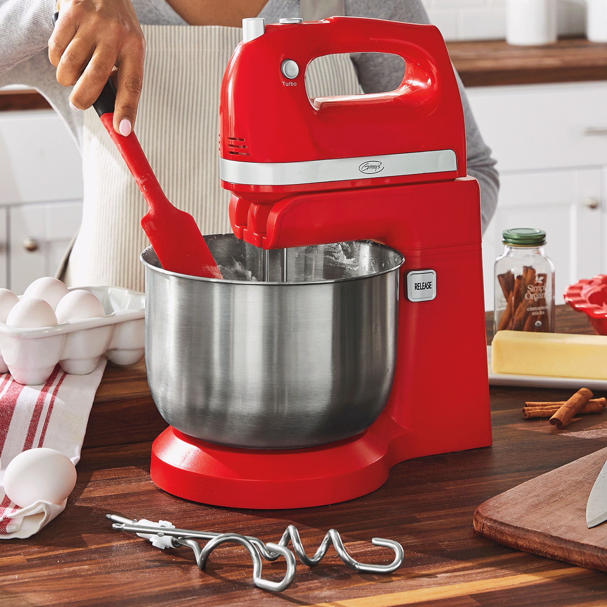 Ginny's 5-Speed Hand/Stand Mixer