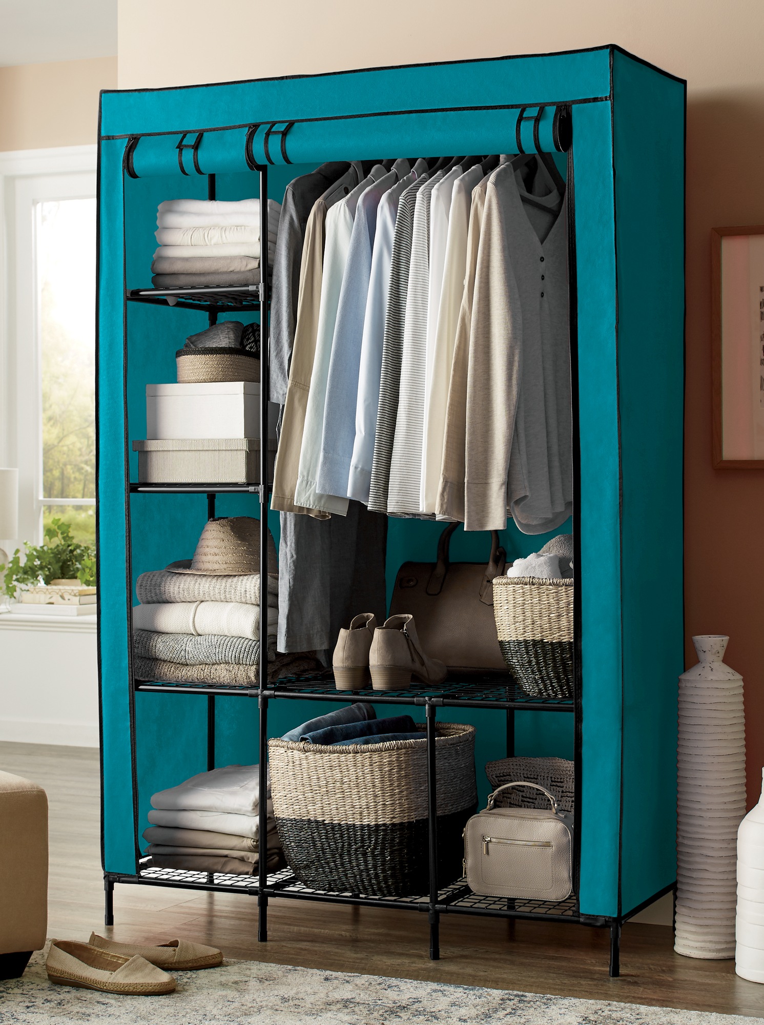 Wardrobe Closet