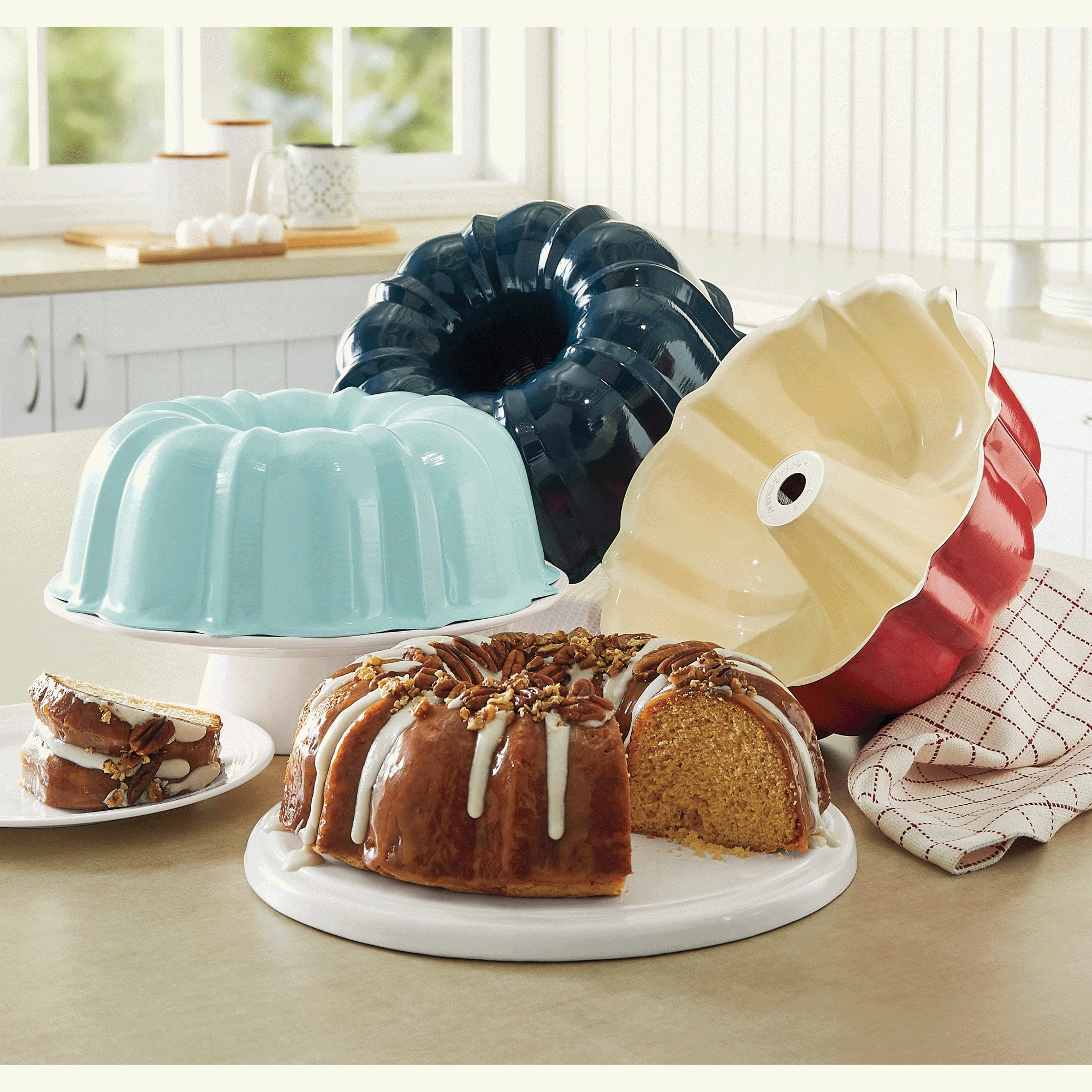 Nordic Ware Original Bundt Pan
