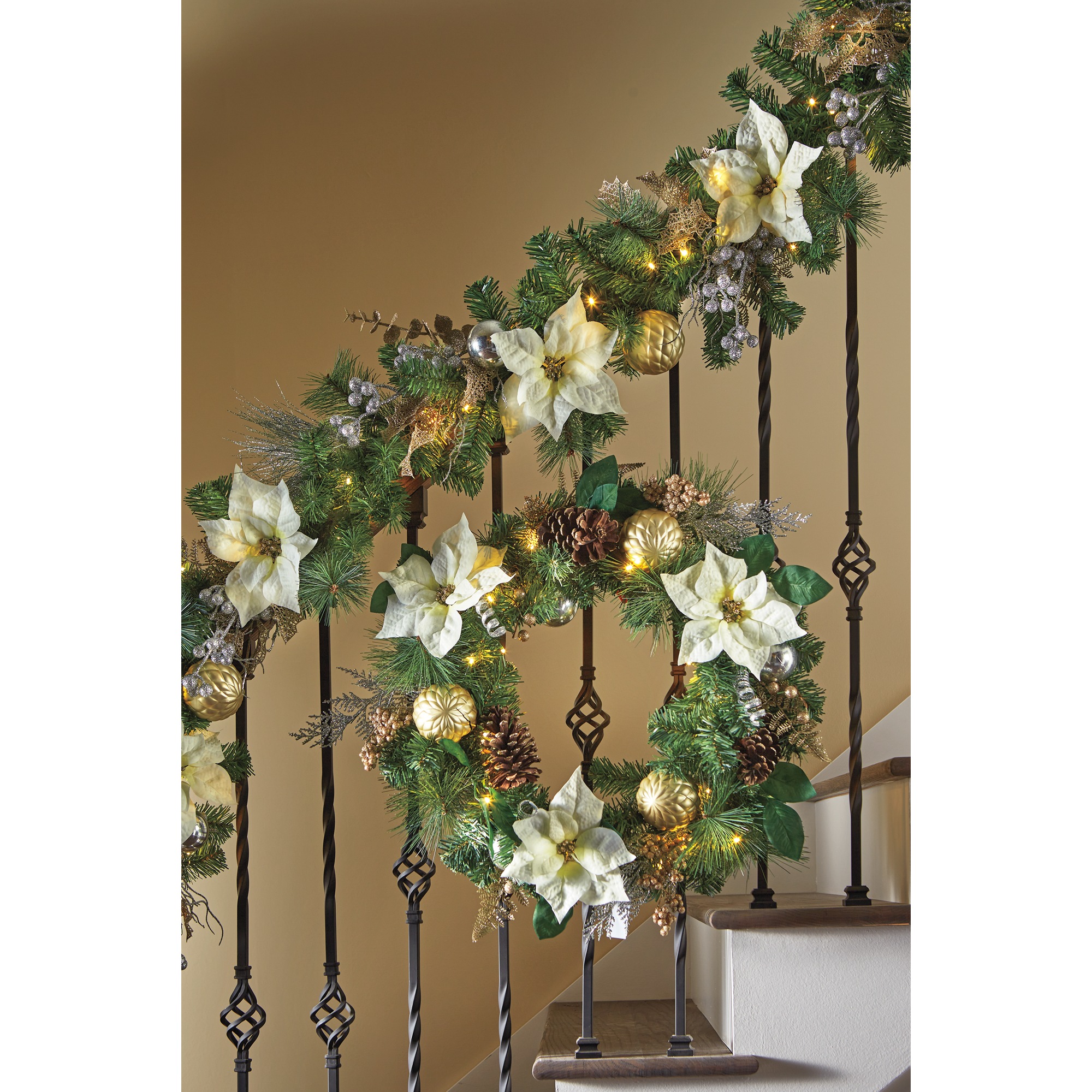 6-ft. Lit Poinsettia Garland