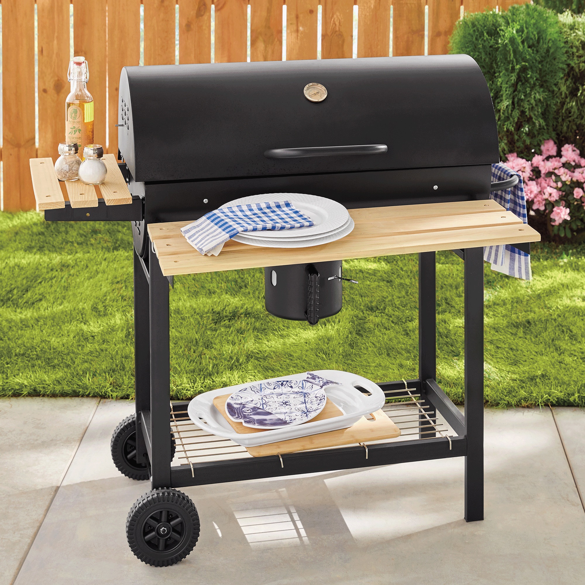 Fire Sense Backyard Charcoal Grill