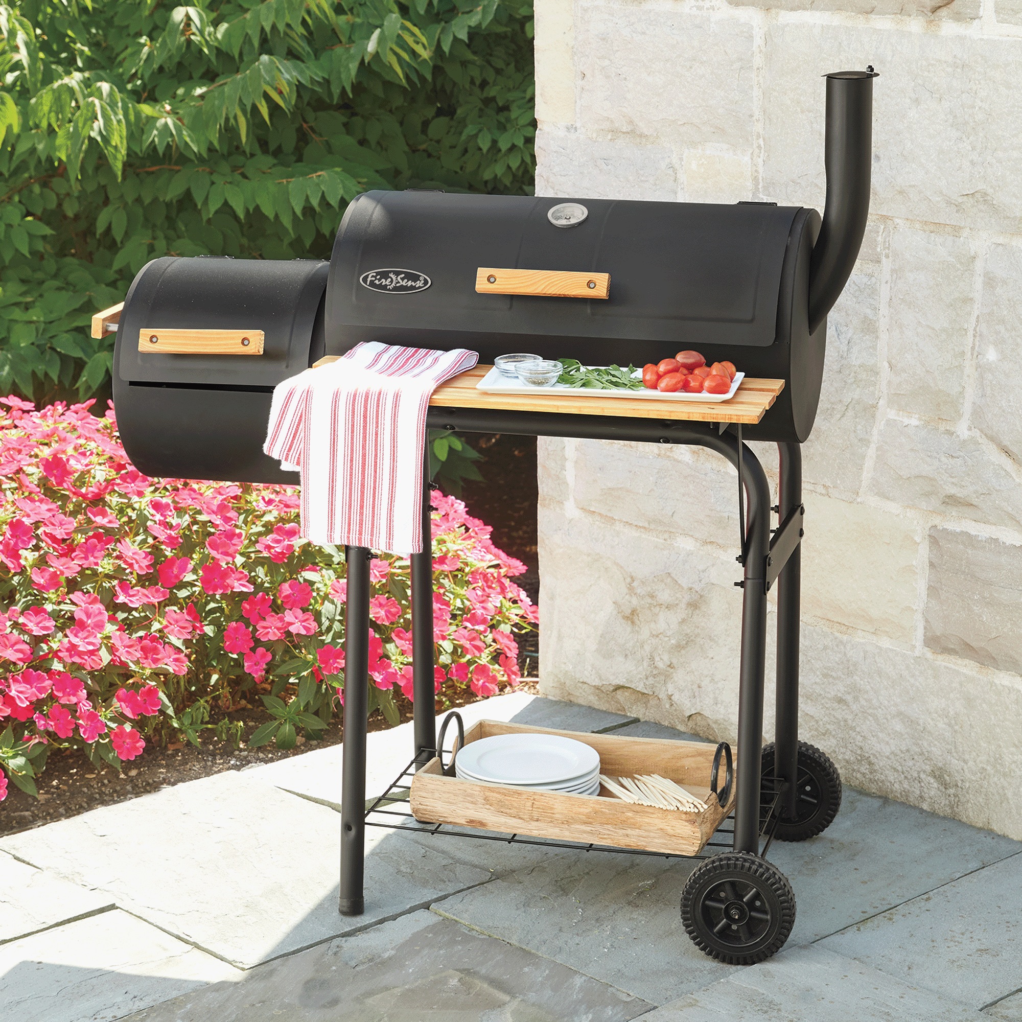 Fire Sense 43-inch Offset Charcoal Grill 7 Fire Sense 43-inch Offset Charcoal Grill