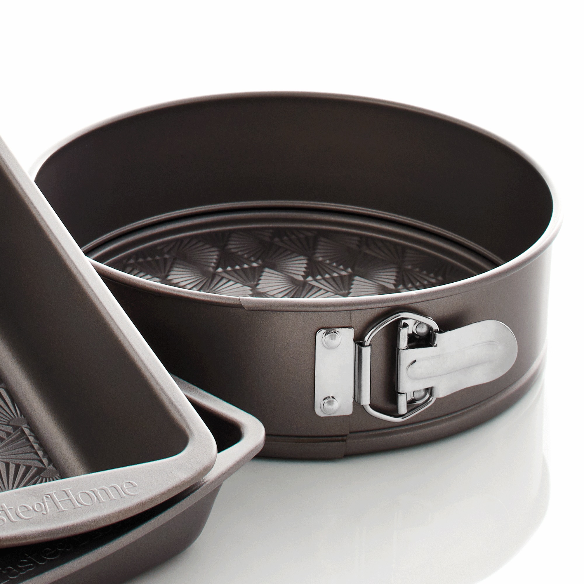 Taste of Home Baking Pan