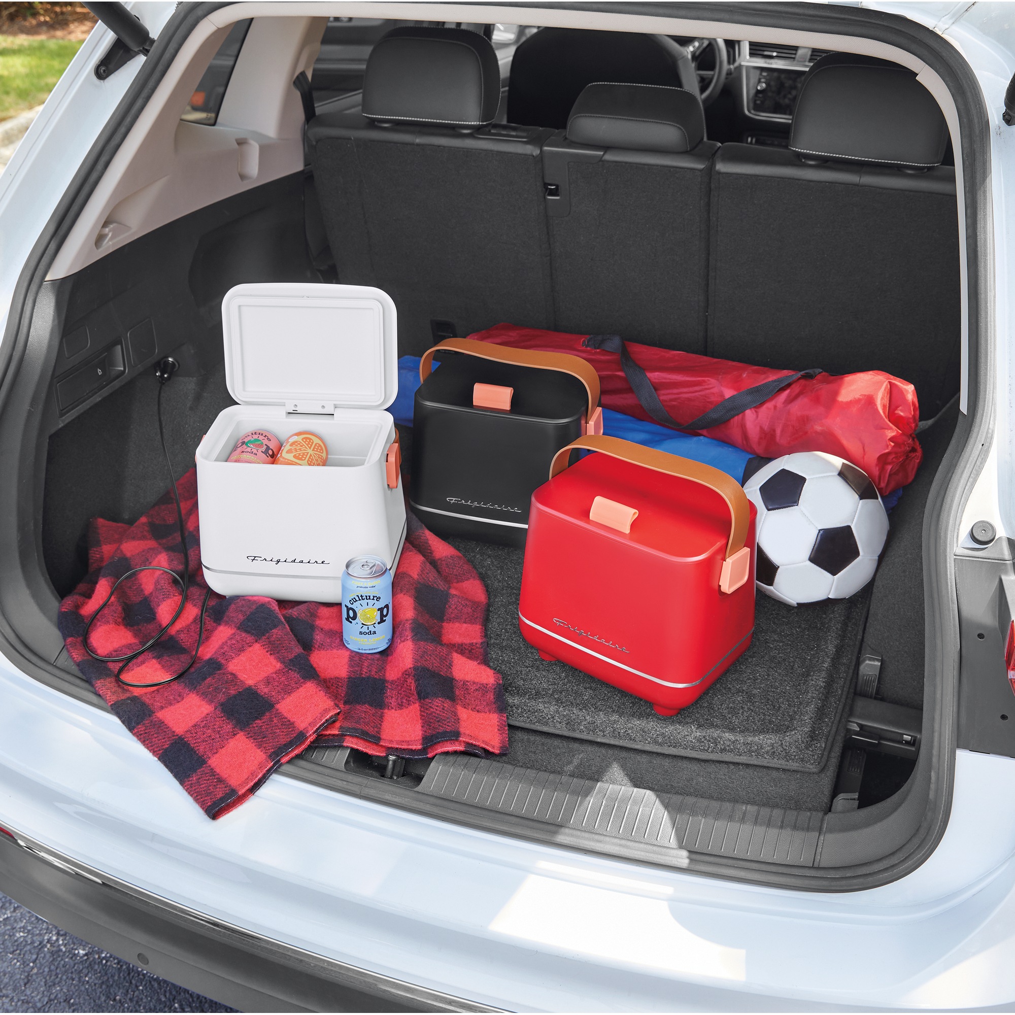 Frigidaire 6-Can Portable Cooler