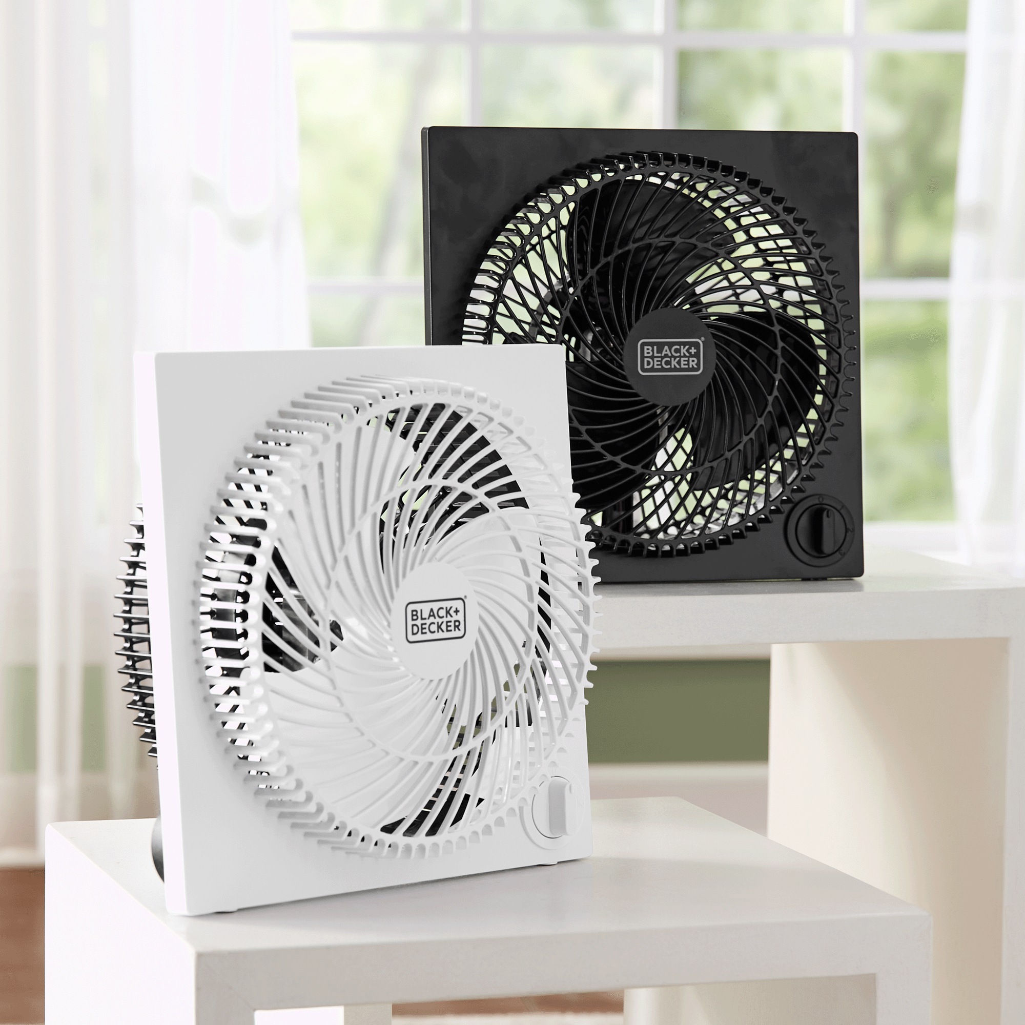 BLACK+DECKER 9" Frameless Box Fan
