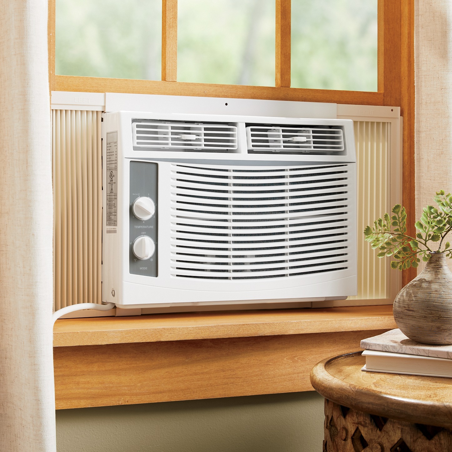 Montgomery Ward 5000 BTU Manual Window Air Conditioner